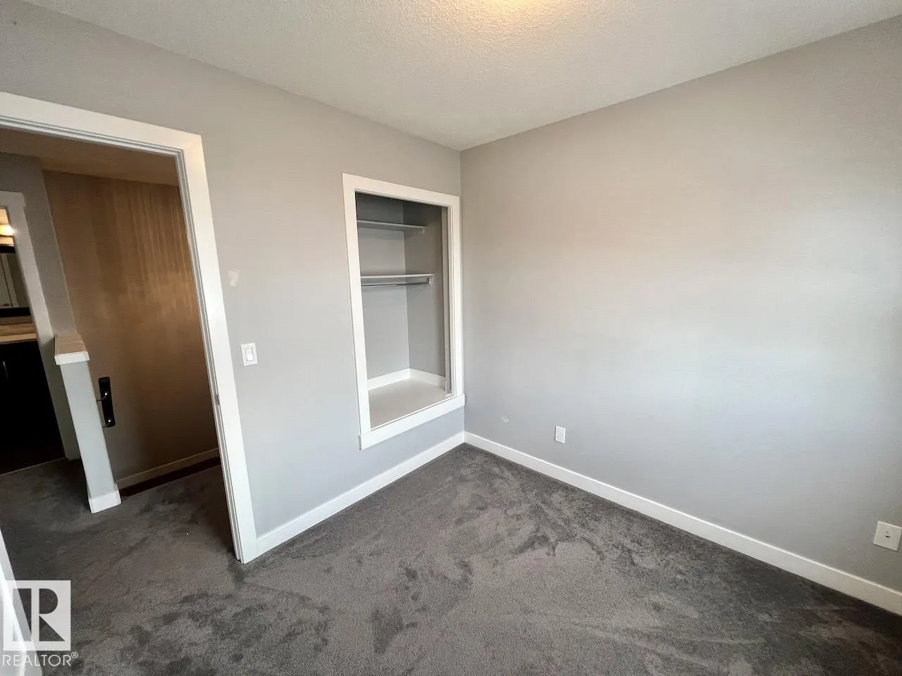 12207 96 Street