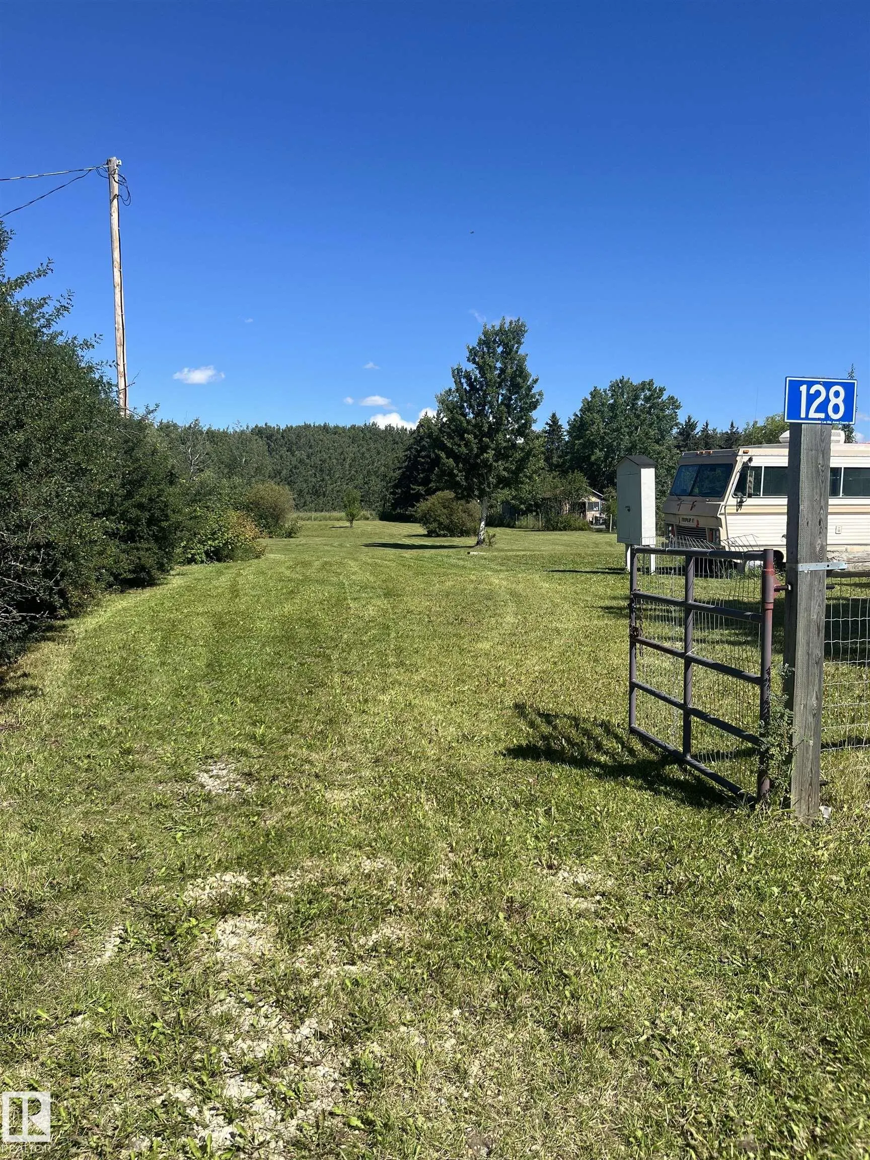 #128 3510 STE. ANNE Trail