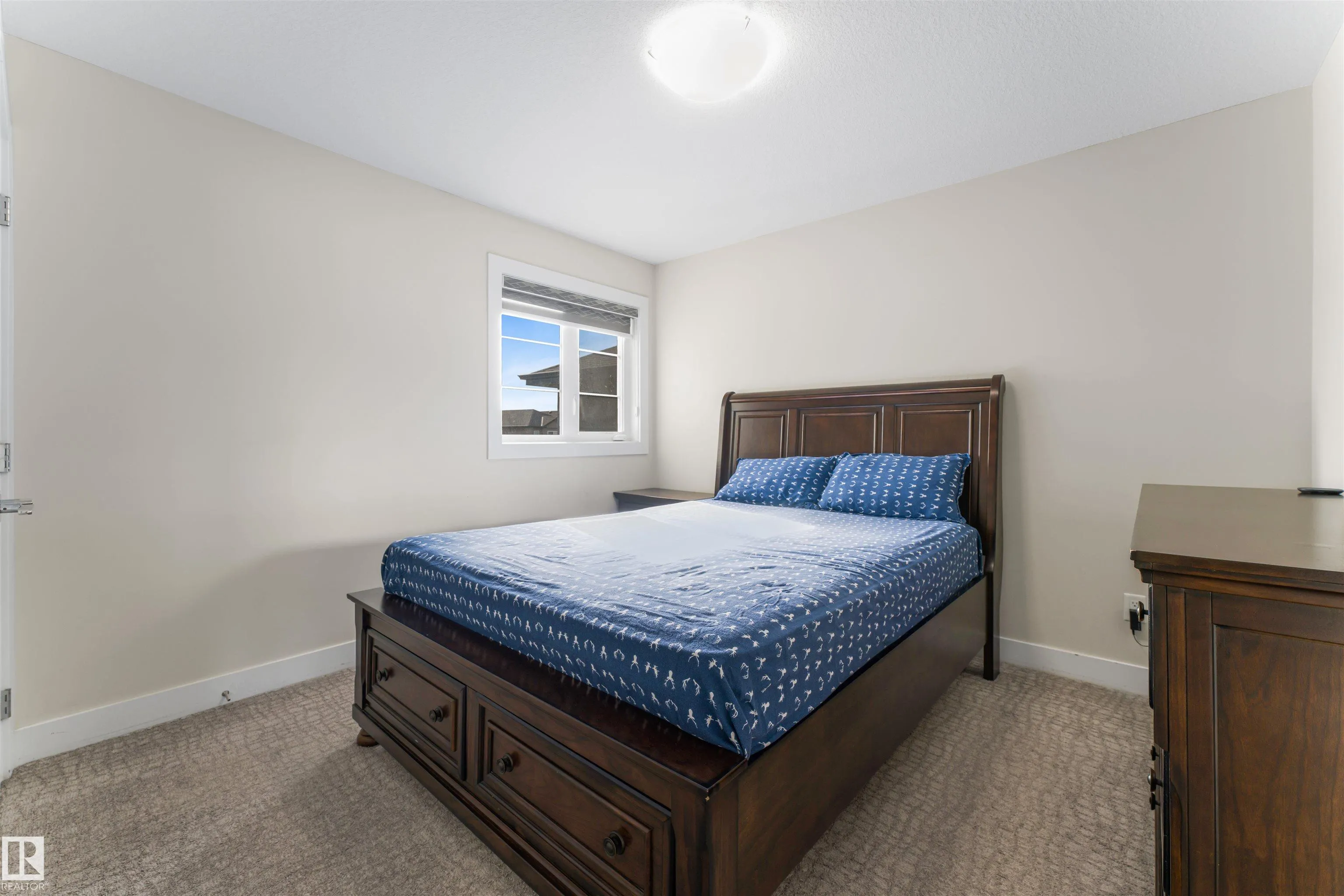 17024 62 Street