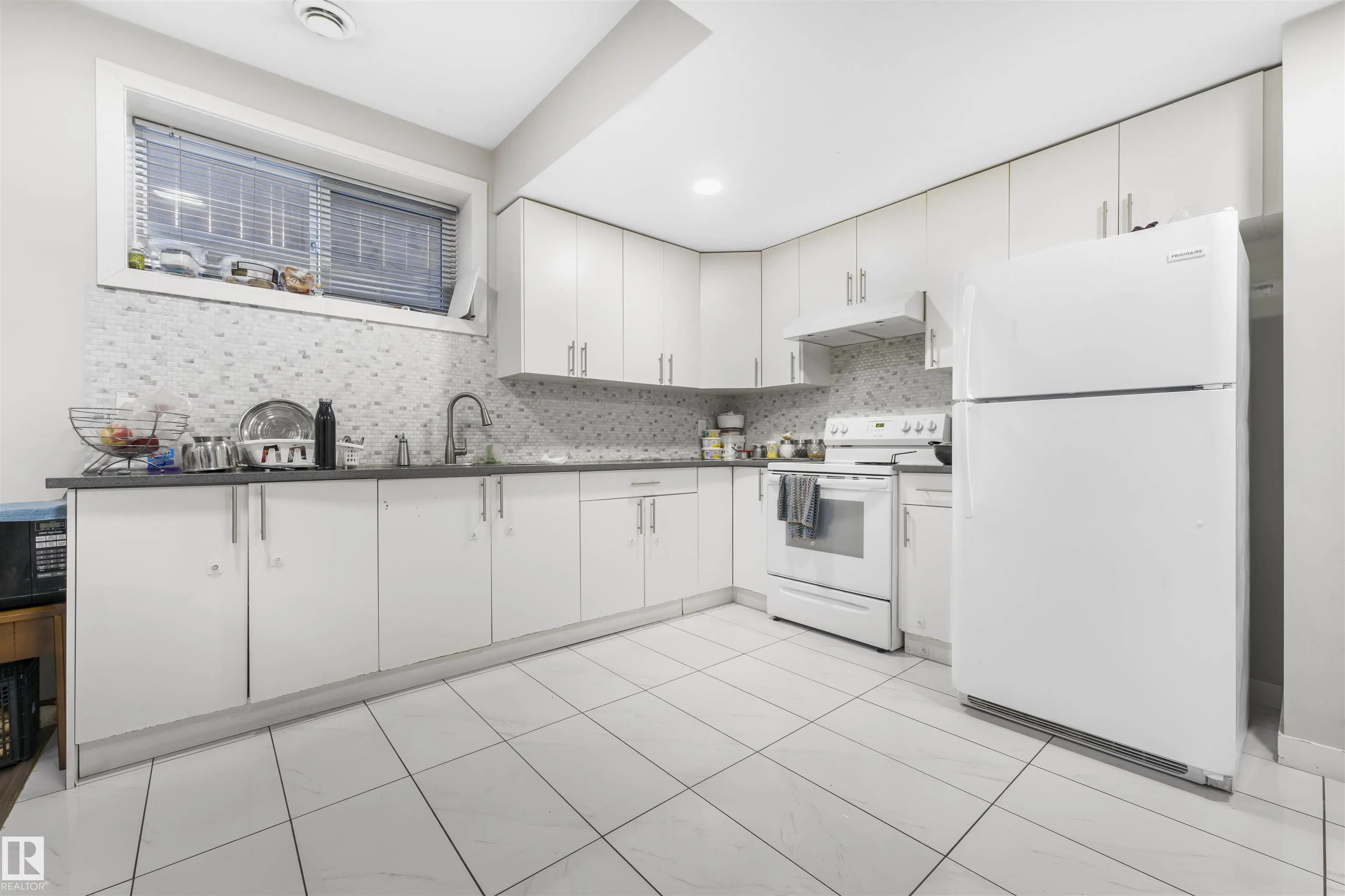17024 62 Street