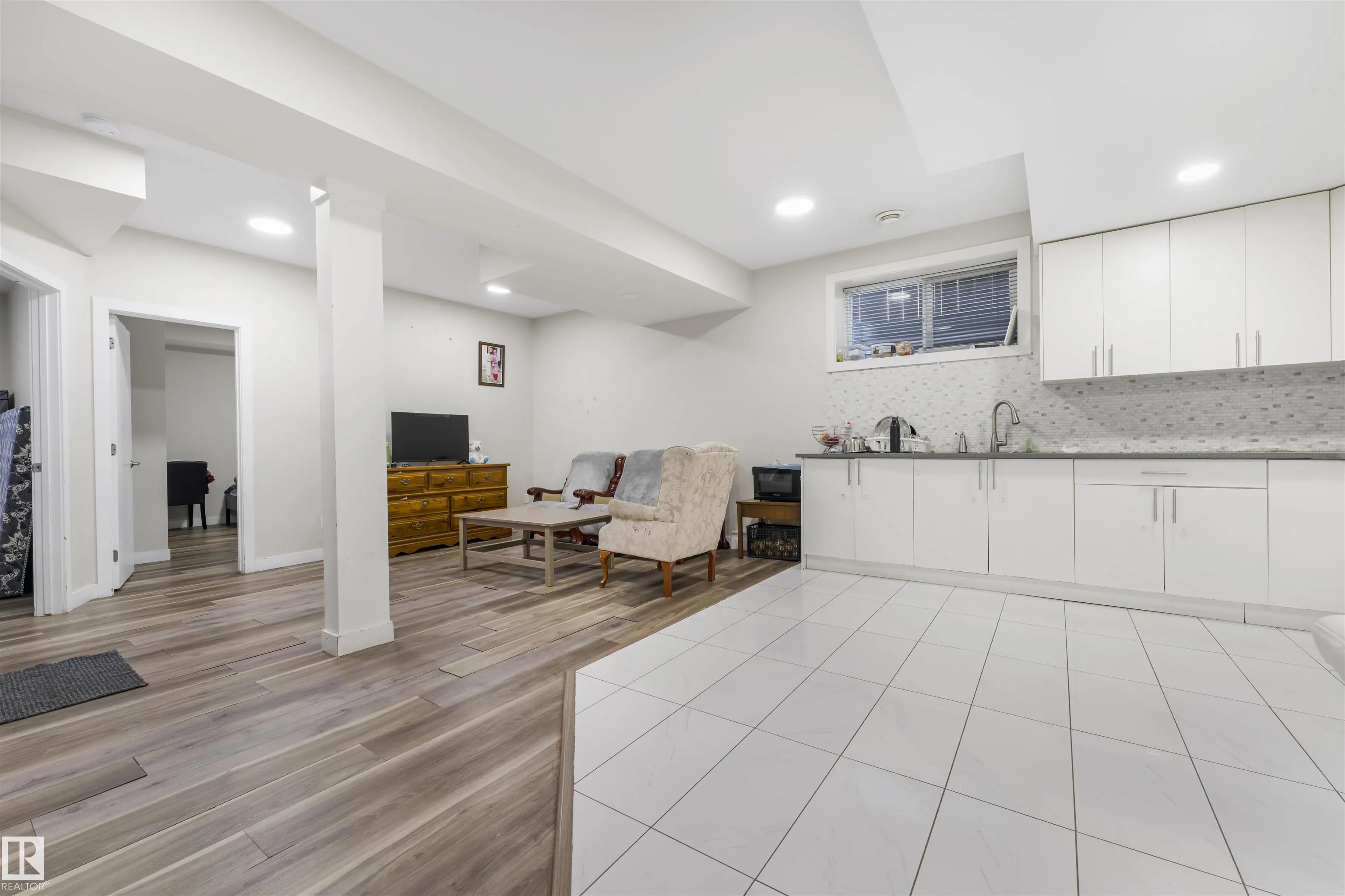 17024 62 Street