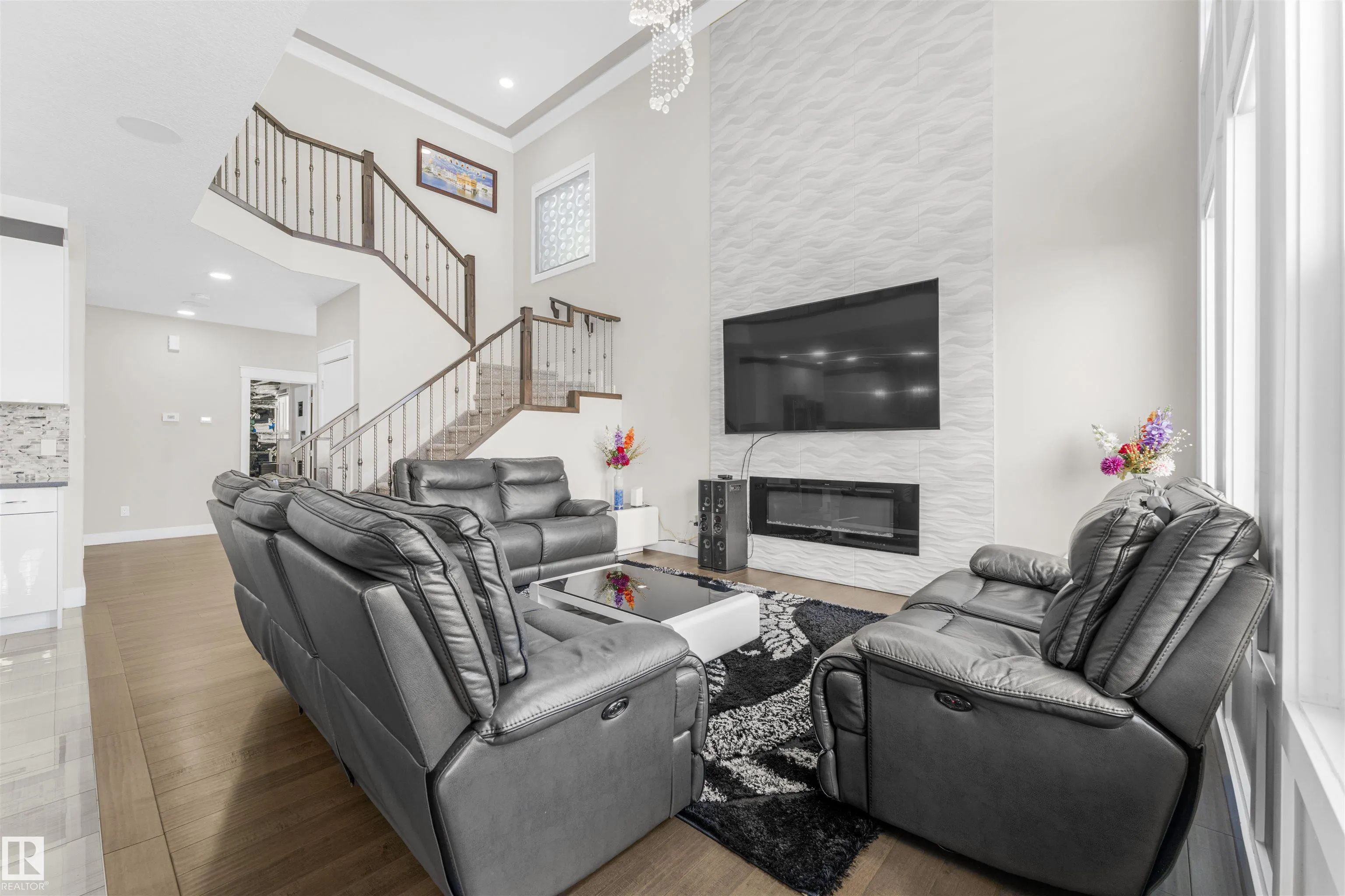 17024 62 Street