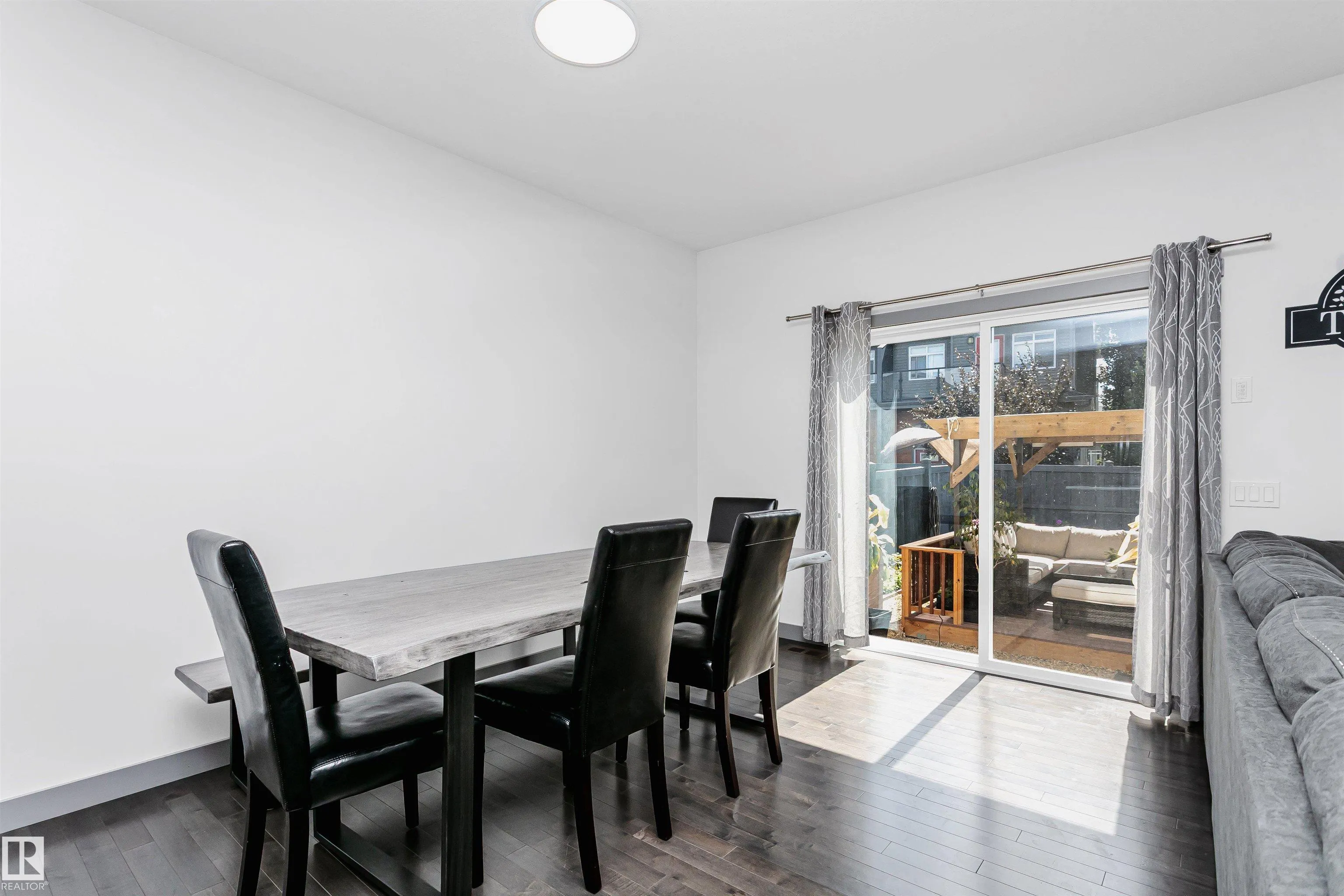 7703 GETTY Wynd
