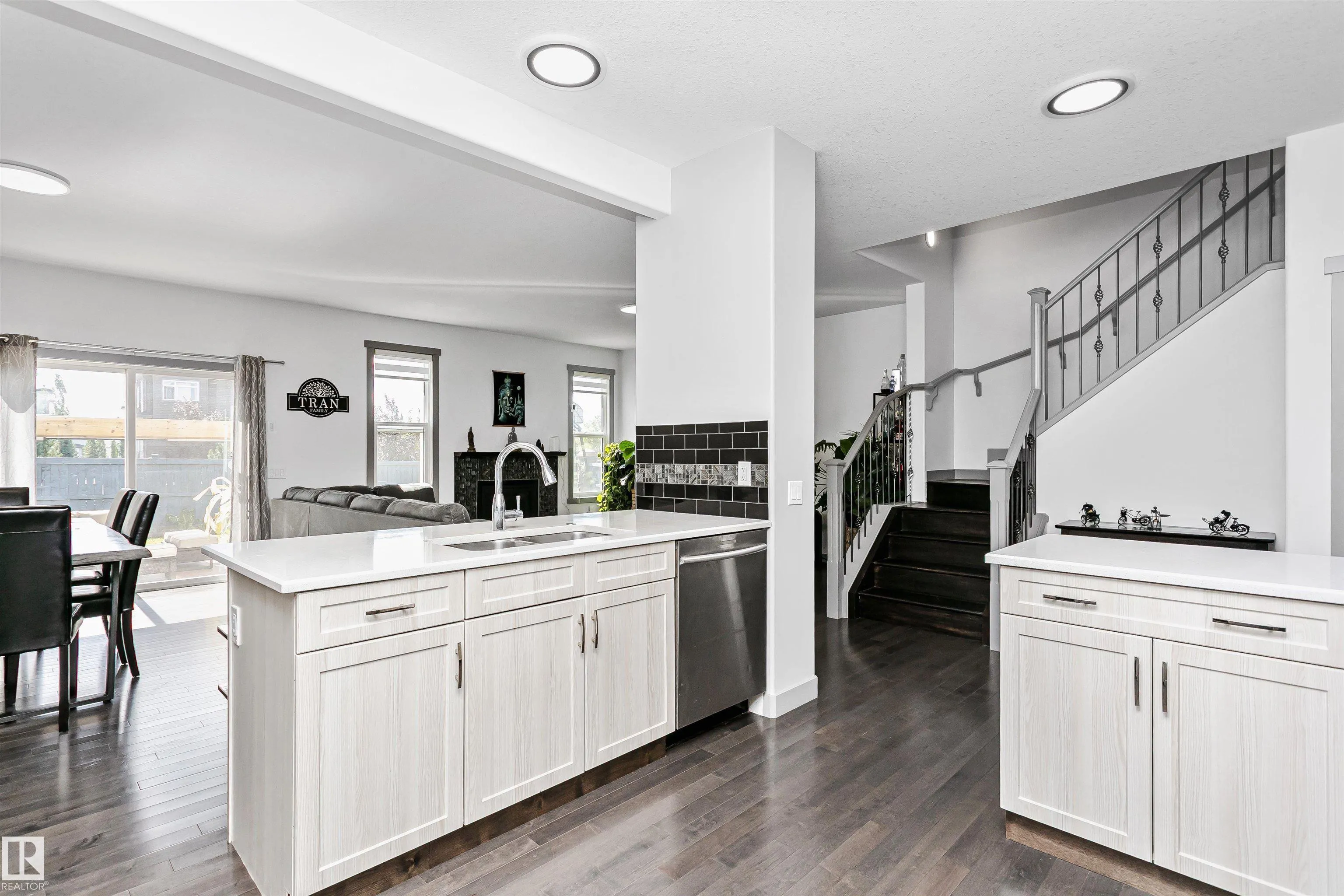 7703 GETTY Wynd