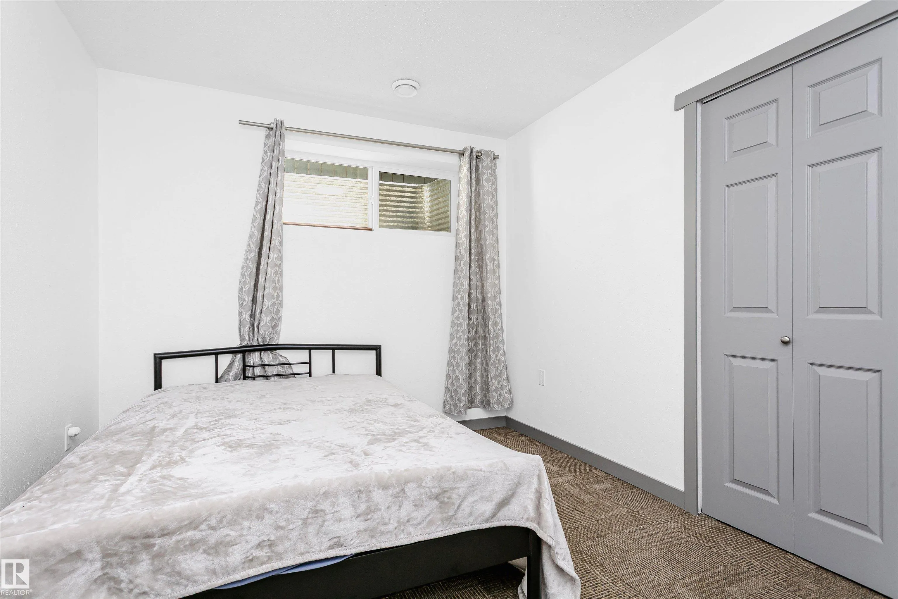 7703 GETTY Wynd
