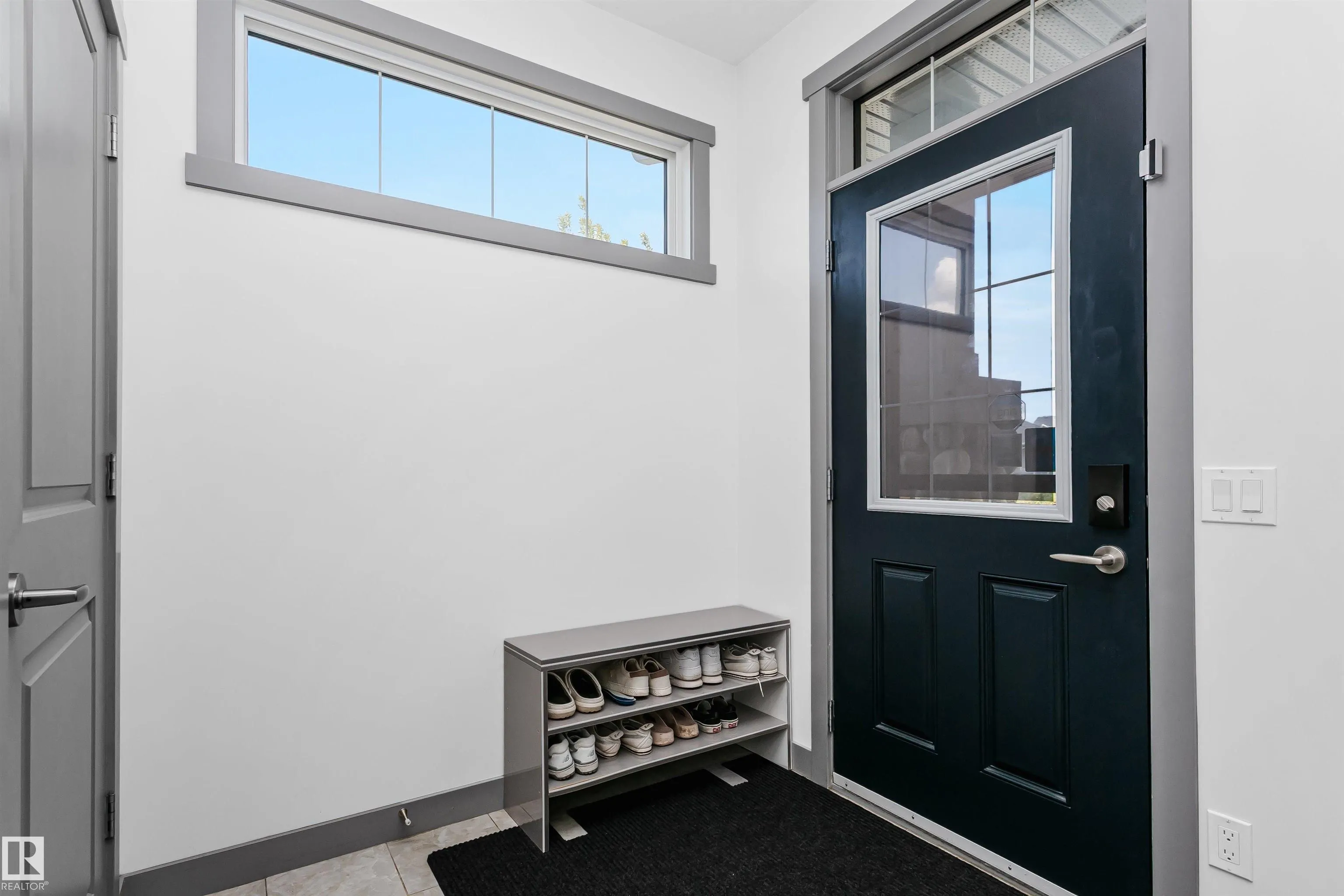 7703 GETTY Wynd