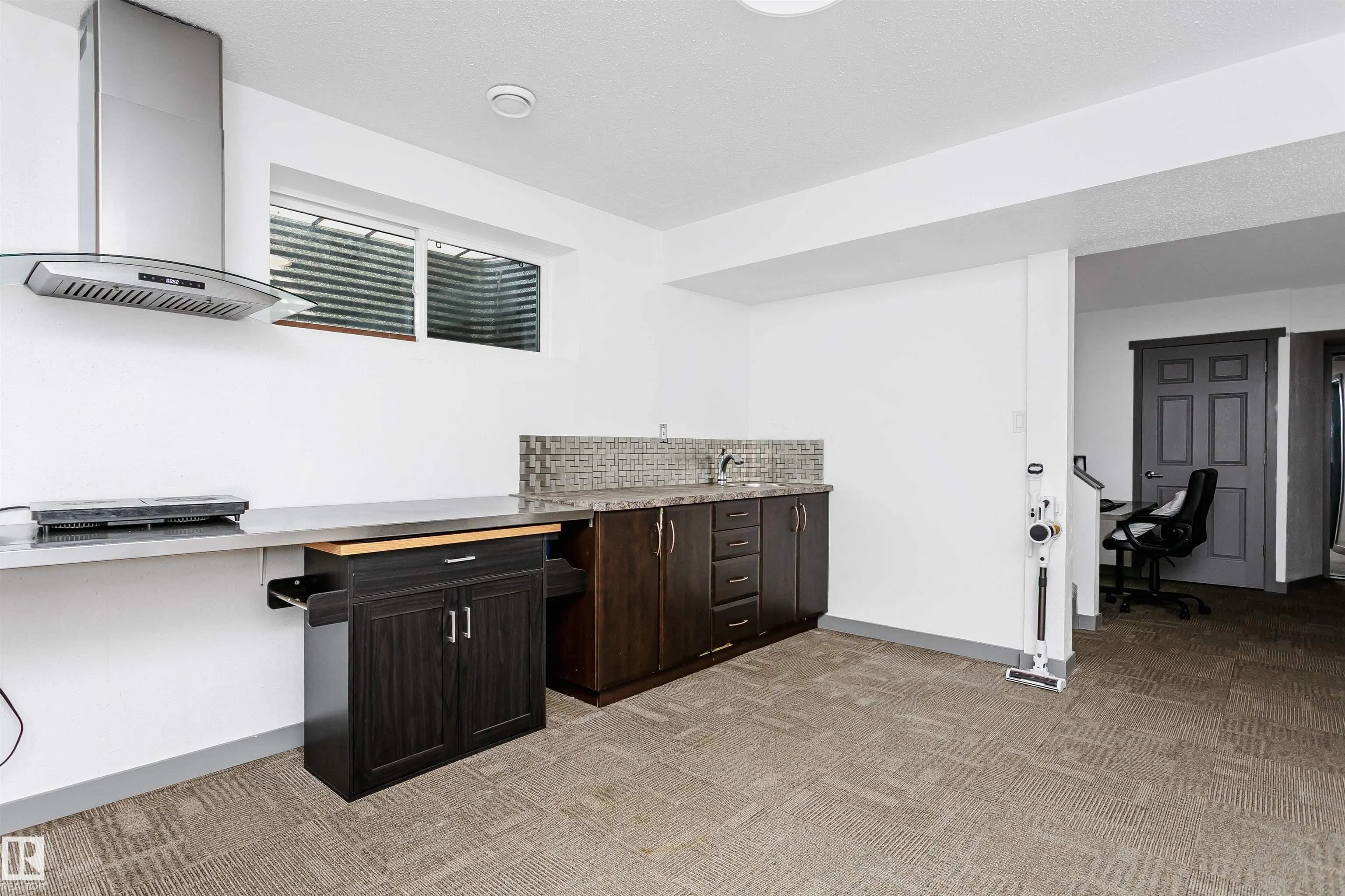 7703 GETTY Wynd