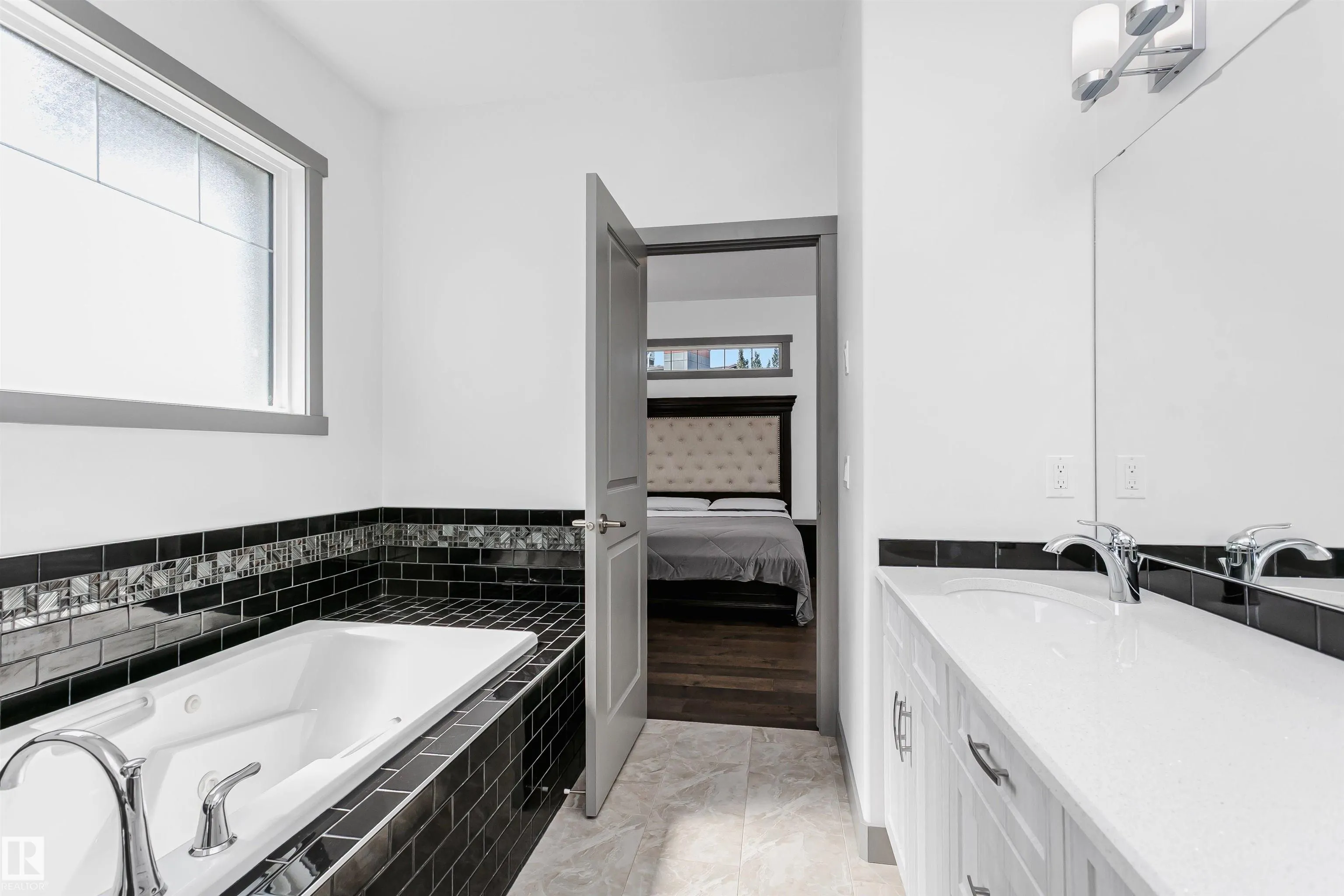 7703 GETTY Wynd