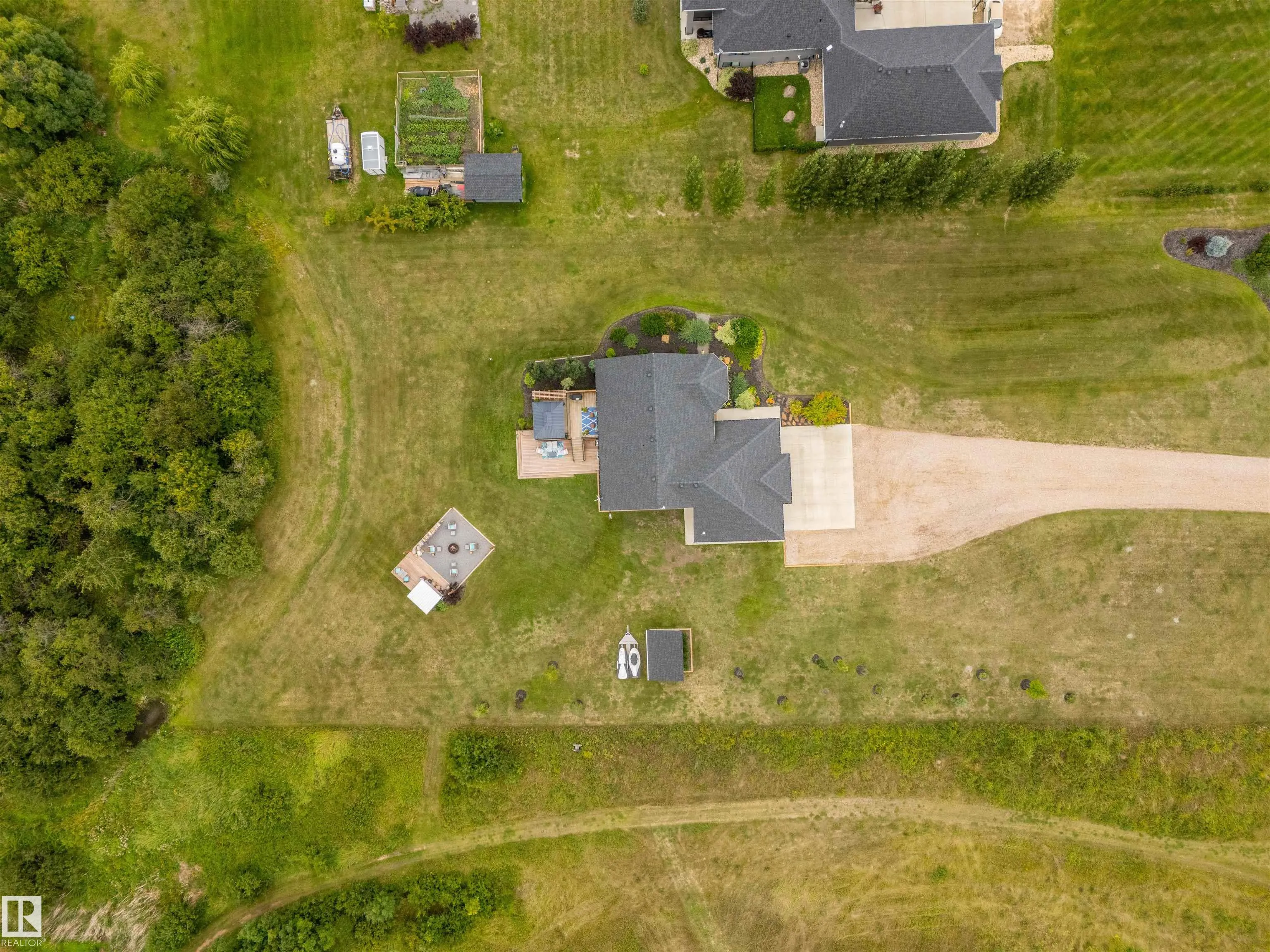 412 46424 Twp Rd 611