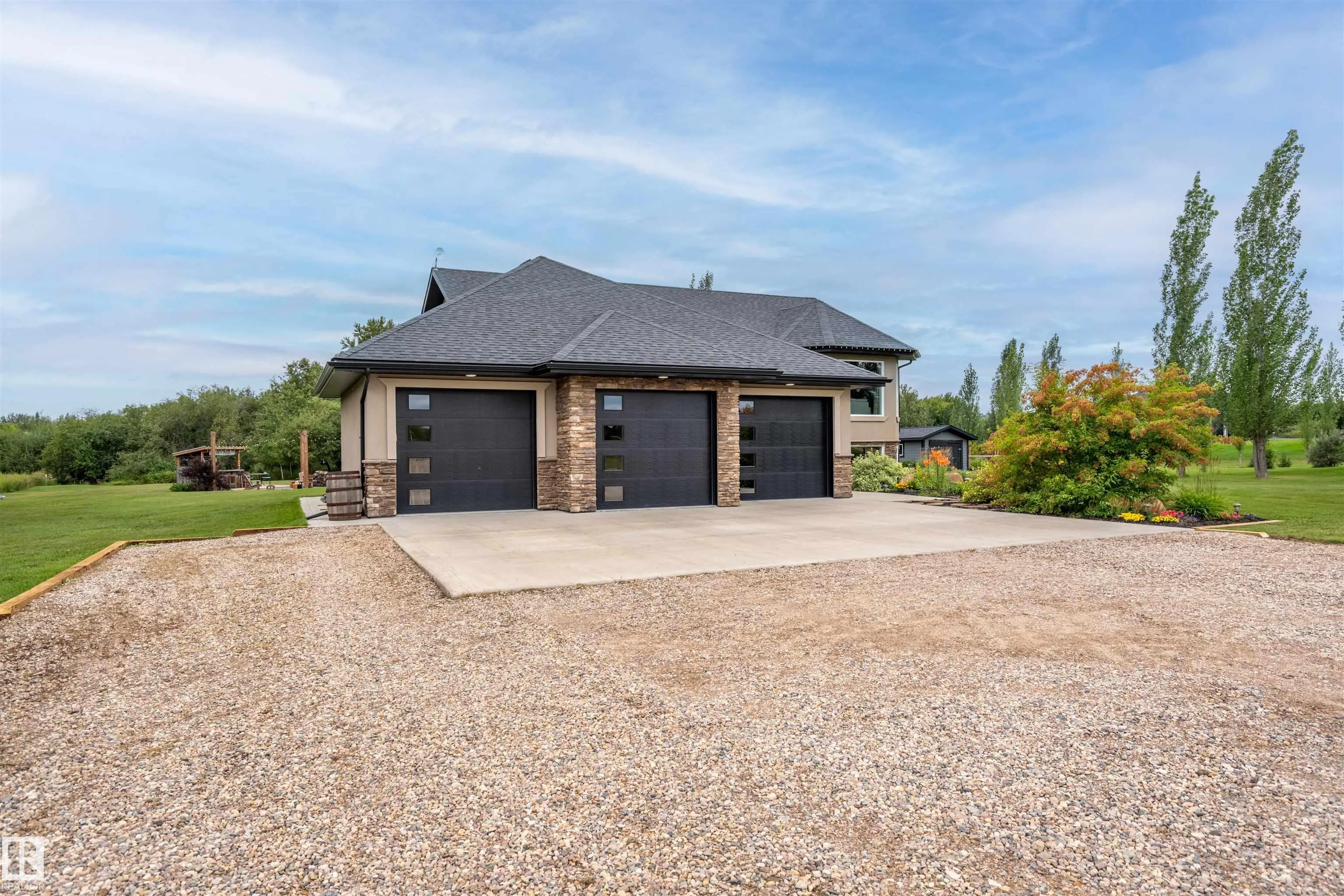 412 46424 Twp Rd 611