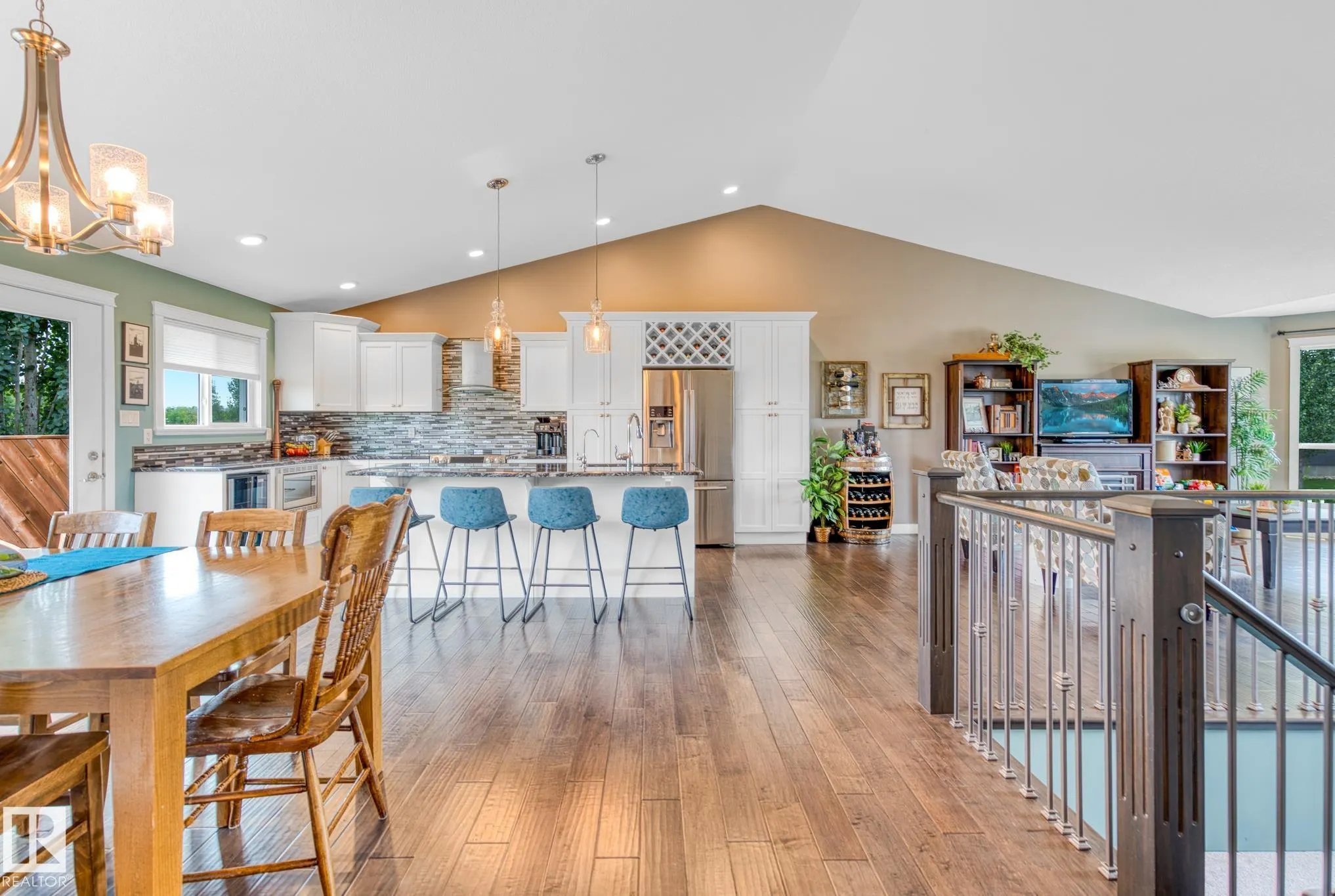 412 46424 Twp Rd 611