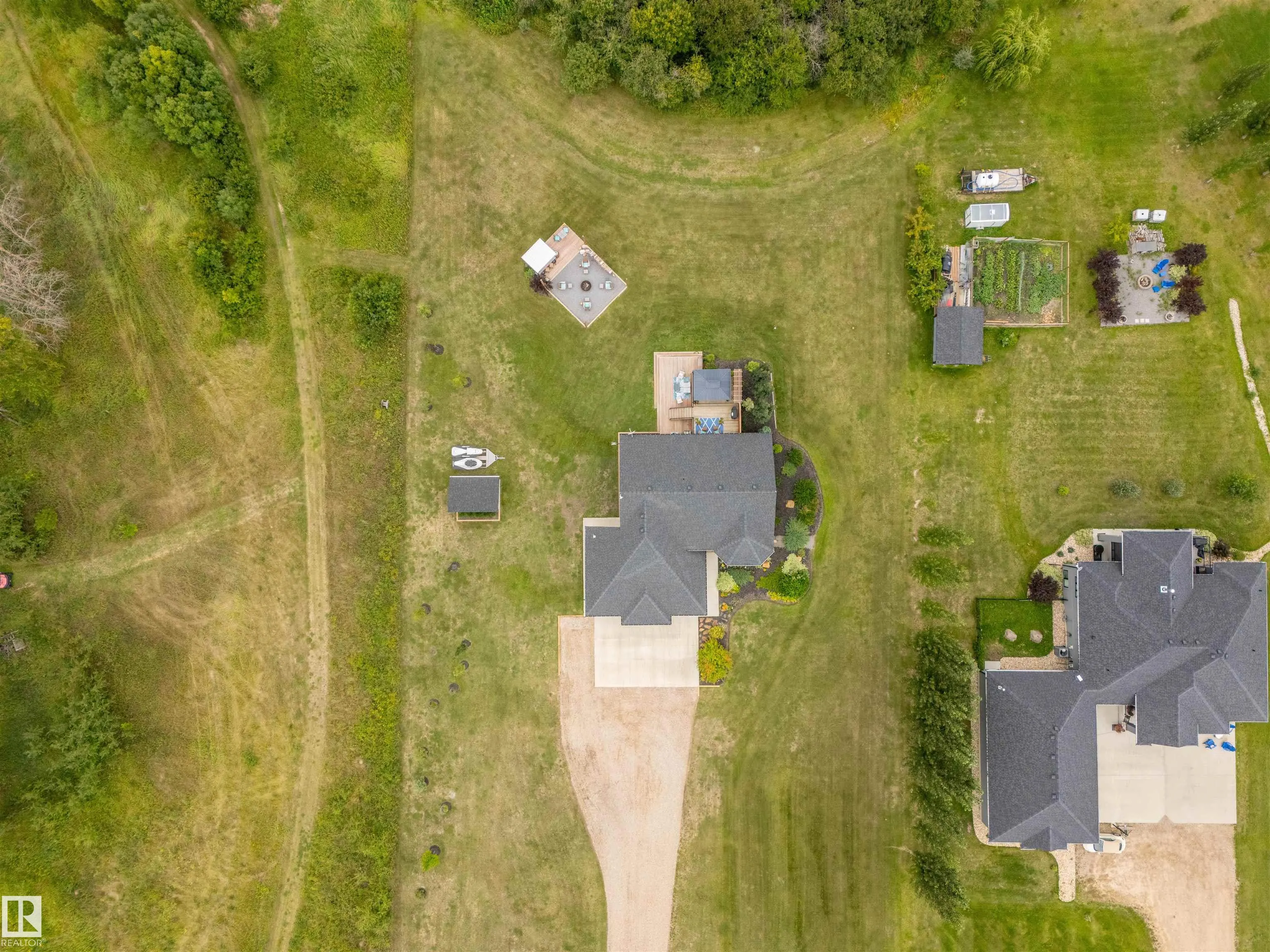 412 46424 Twp Rd 611