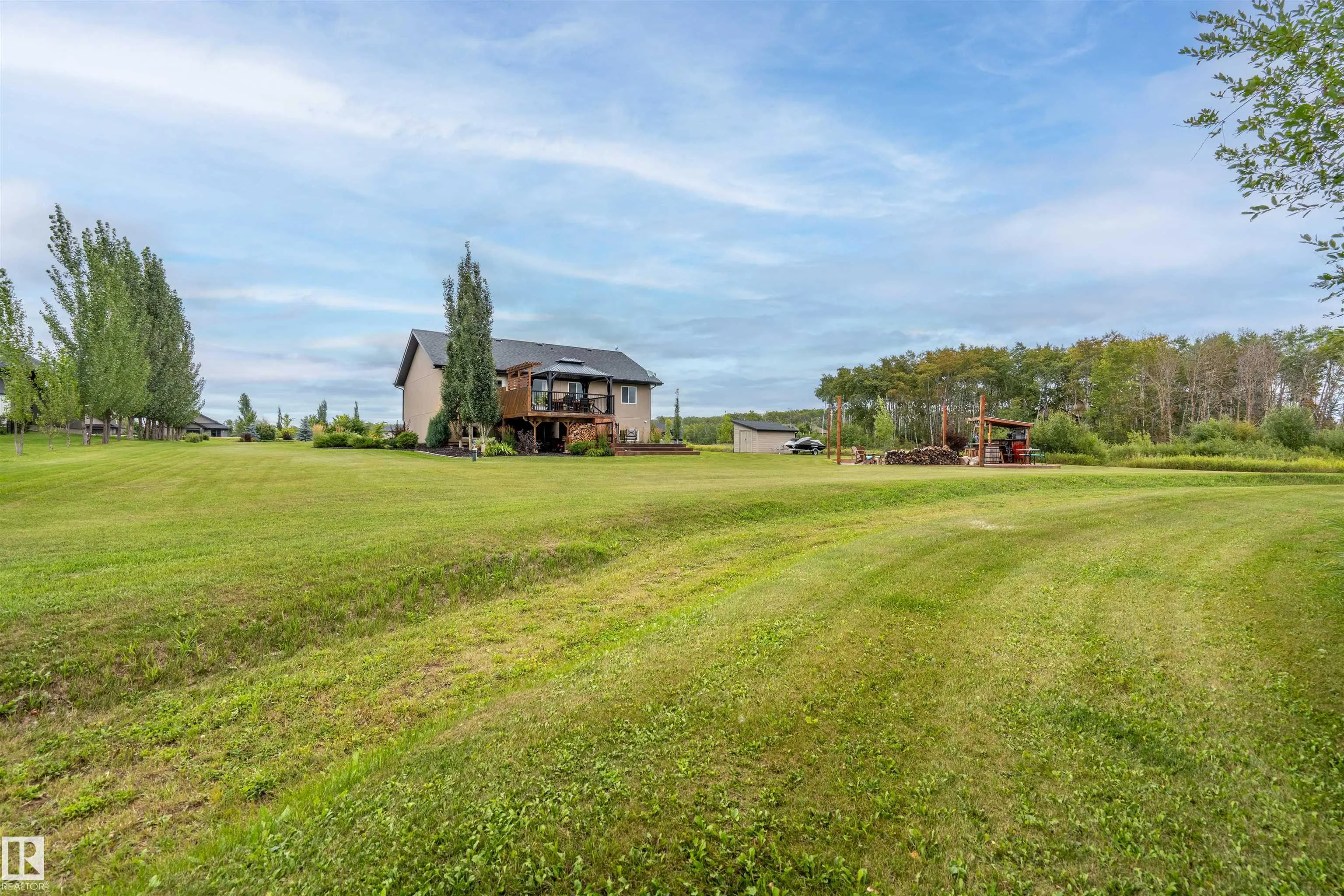 412 46424 Twp Rd 611