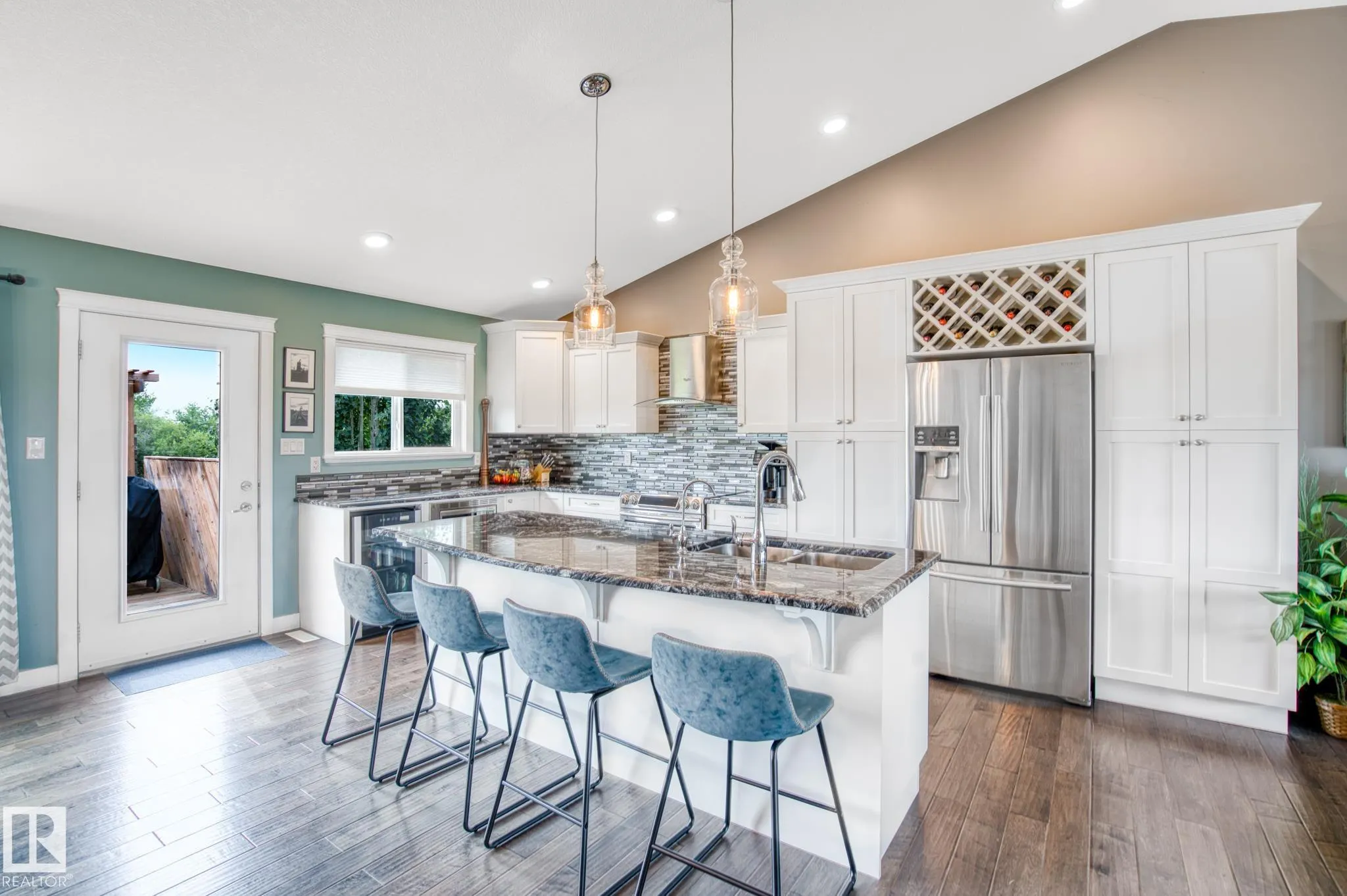 412 46424 Twp Rd 611