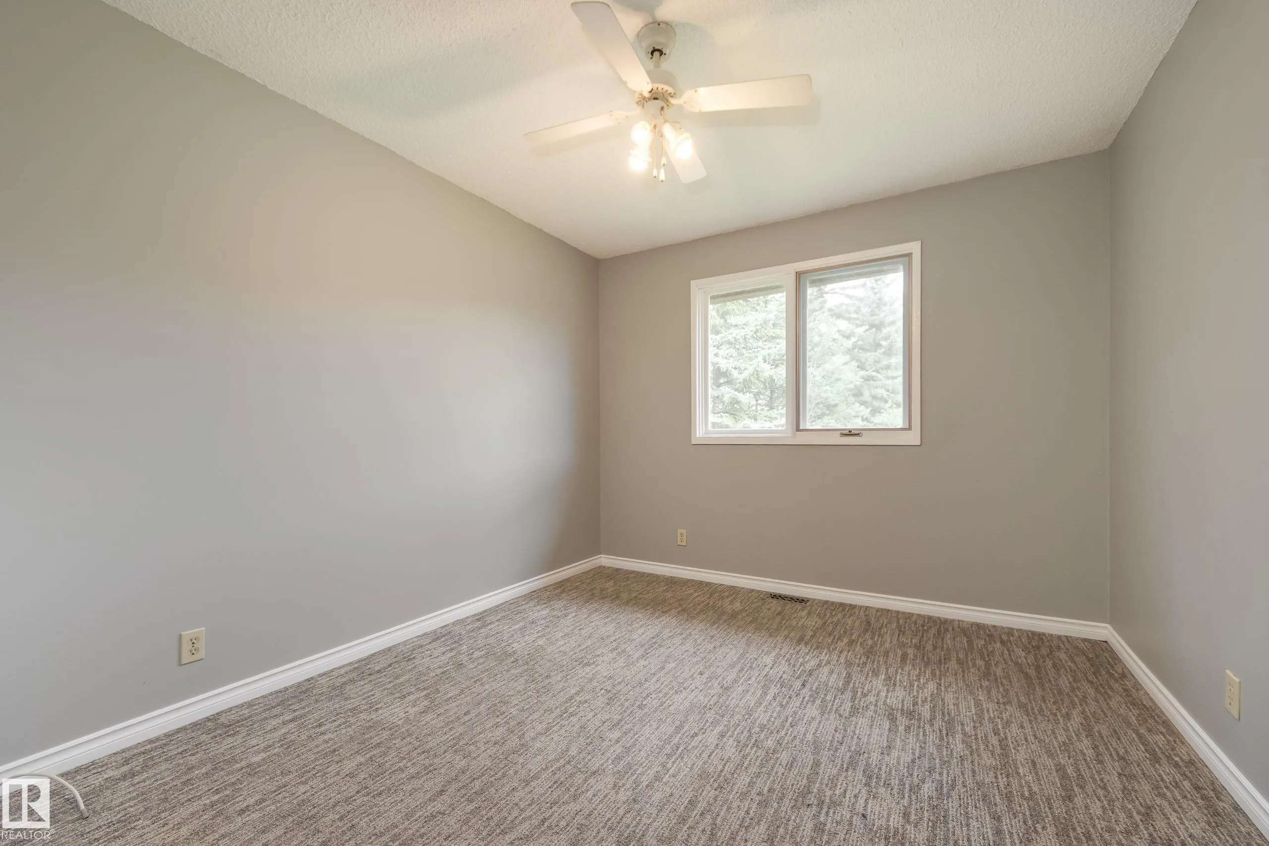 52152 RGE ROAD 225