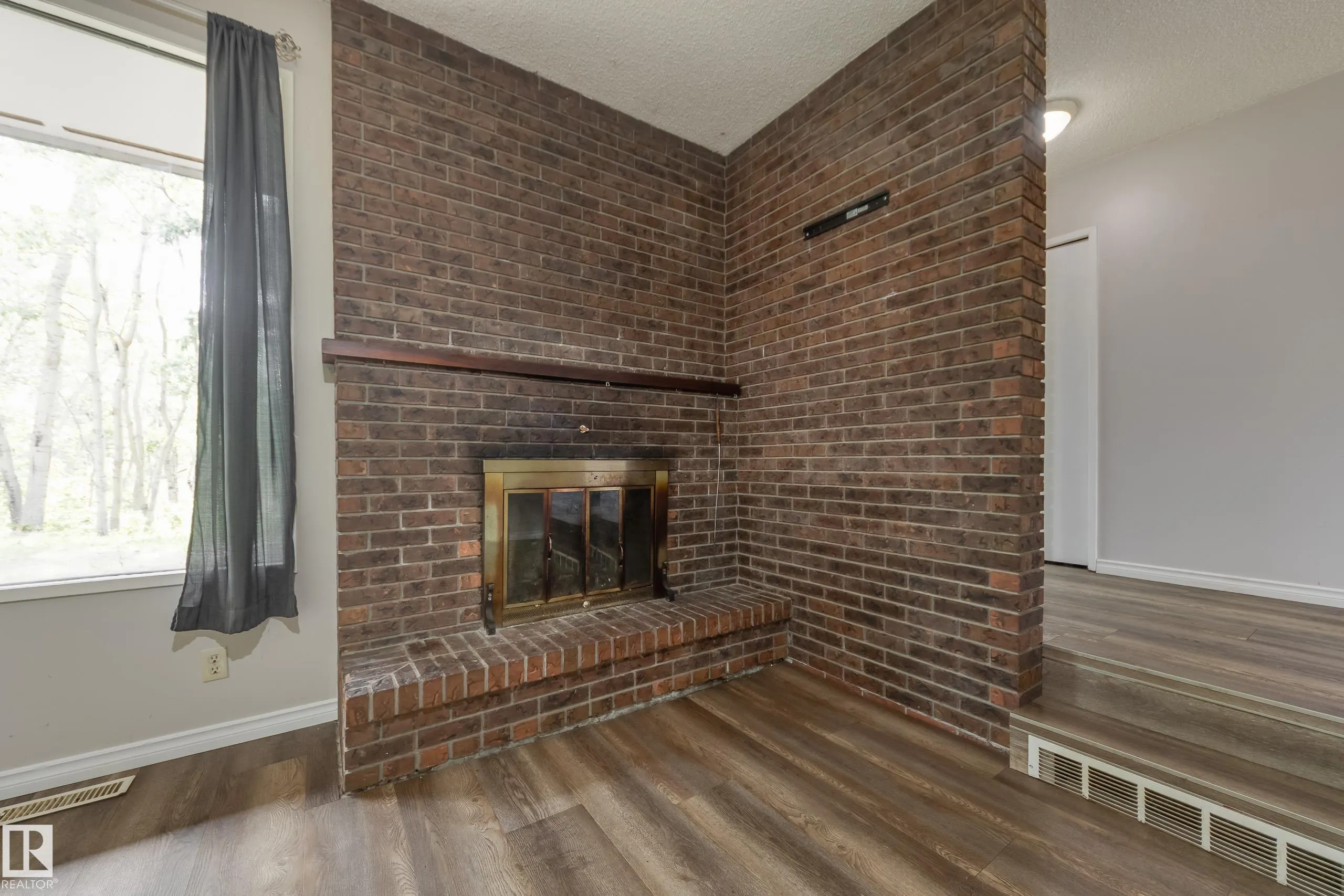 52152 RGE ROAD 225