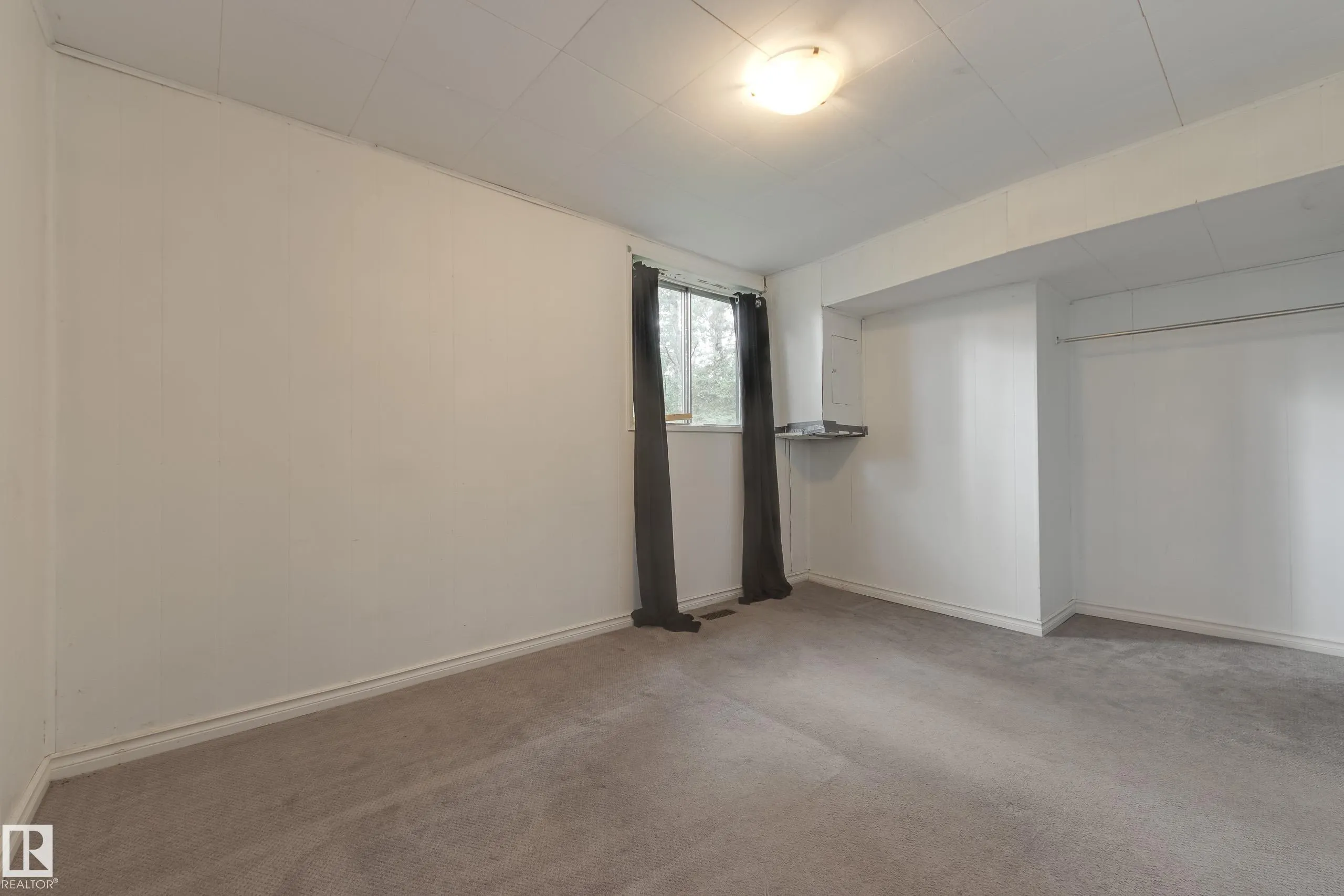 52152 RGE ROAD 225