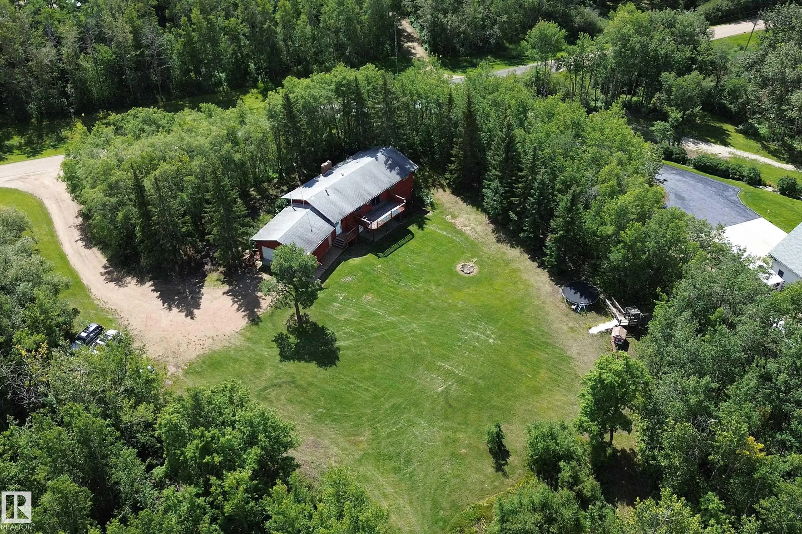 52152 RGE ROAD 225