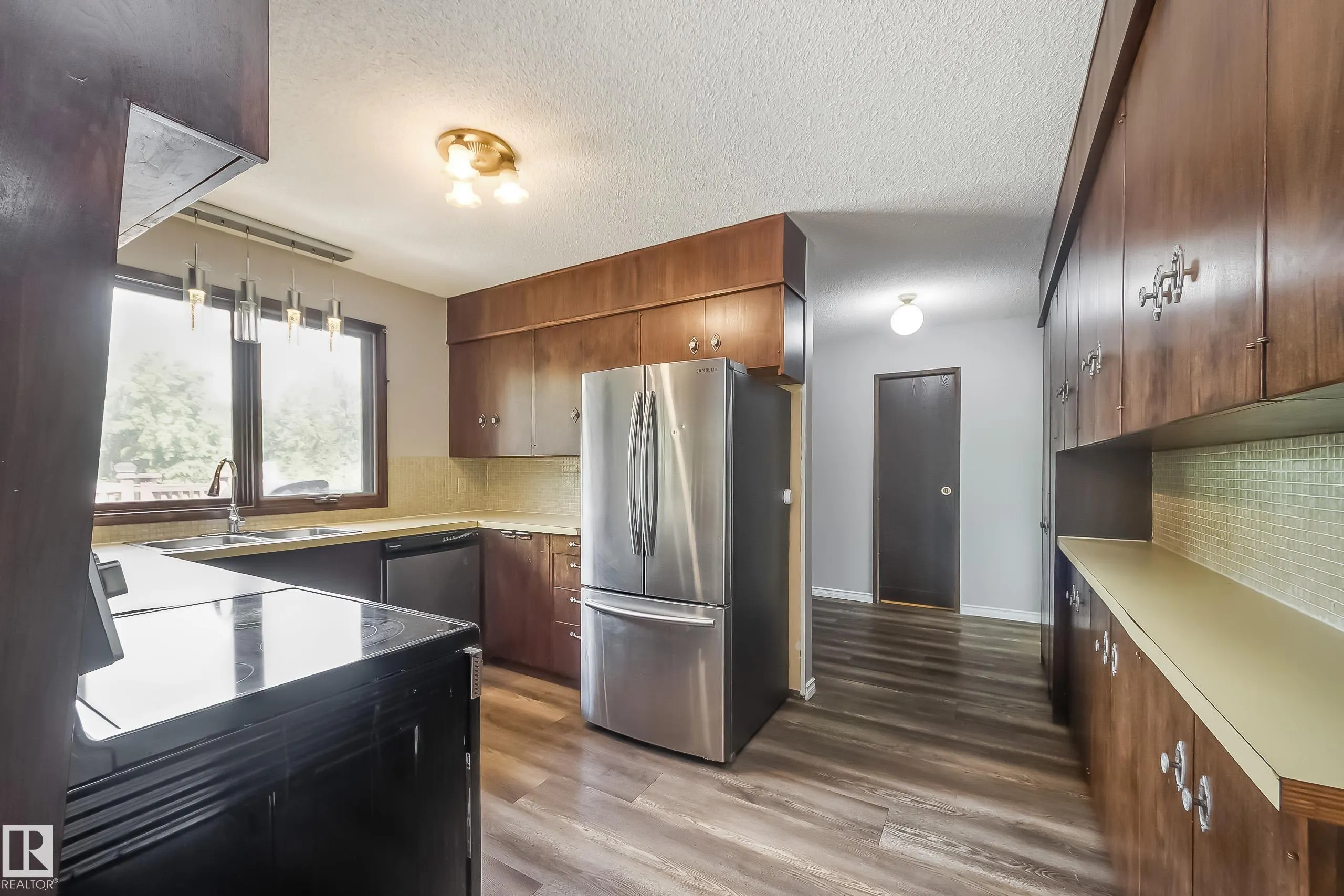 52152 RGE ROAD 225