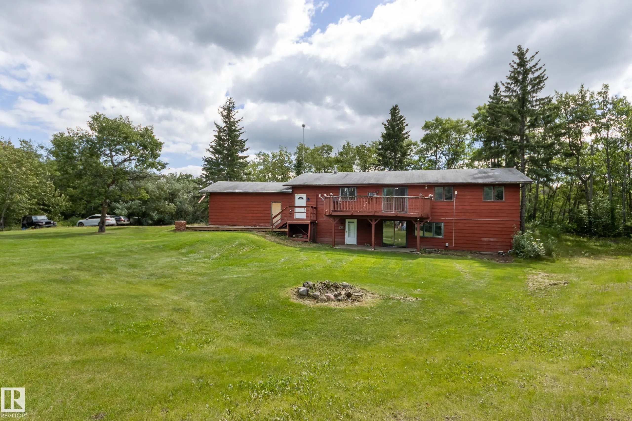 52152 RGE ROAD 225