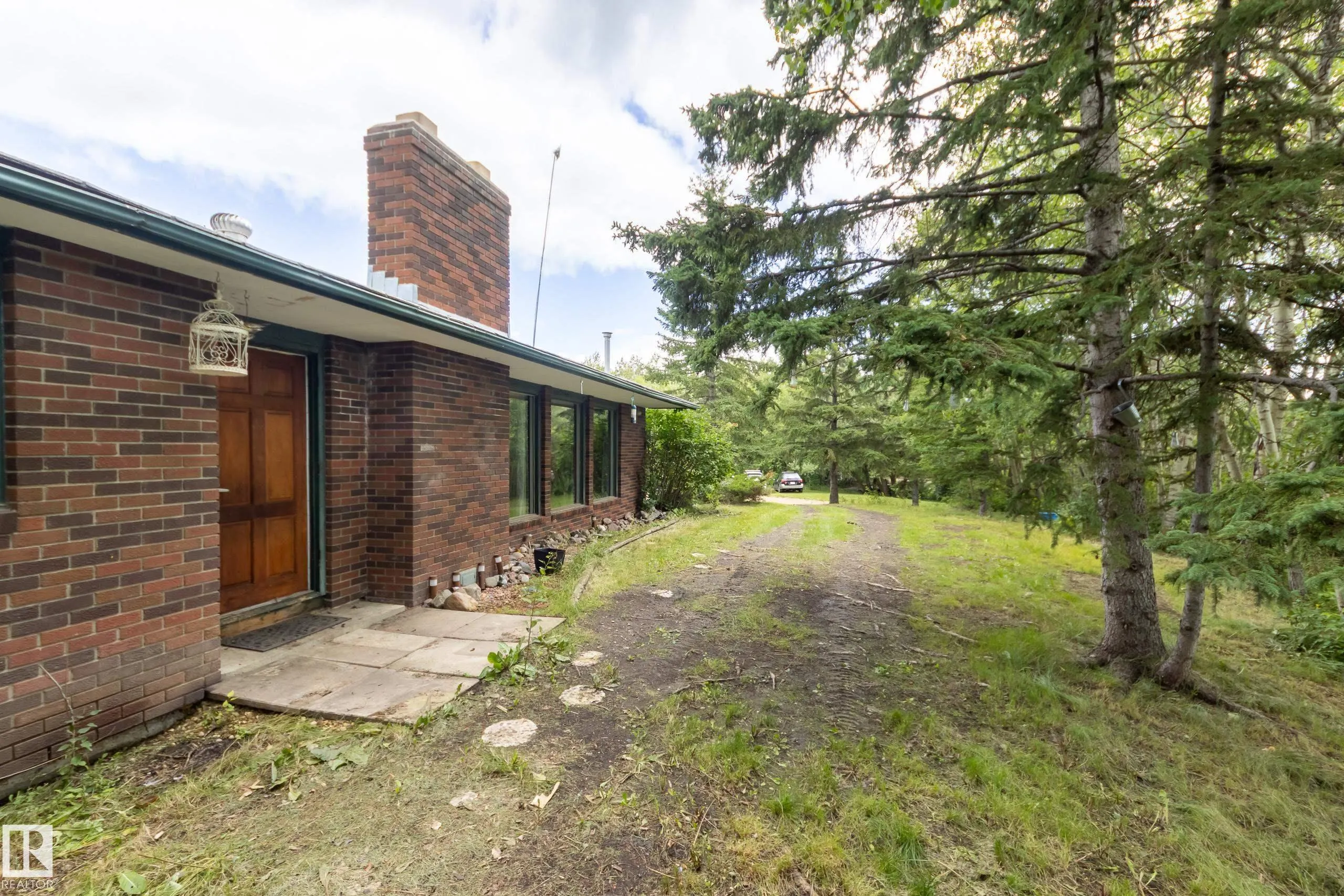52152 RGE ROAD 225
