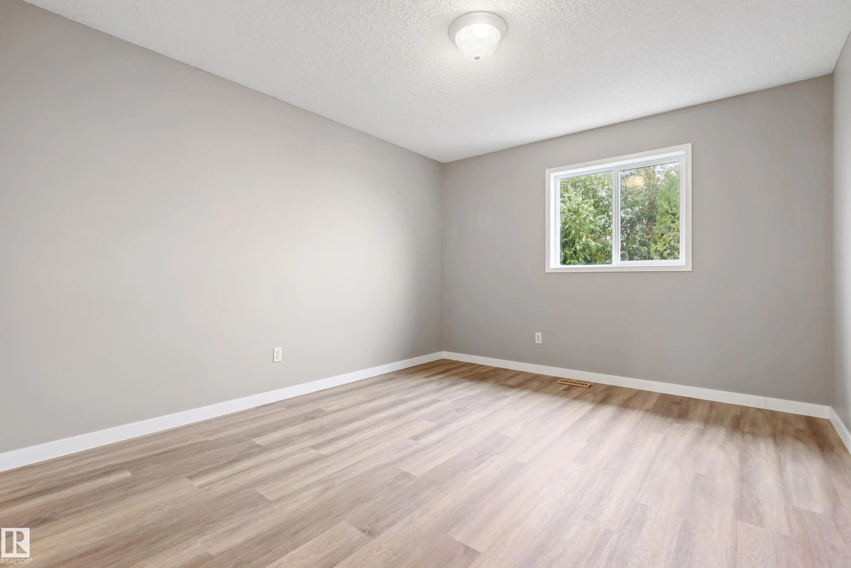 132 FOXBORO Terrace