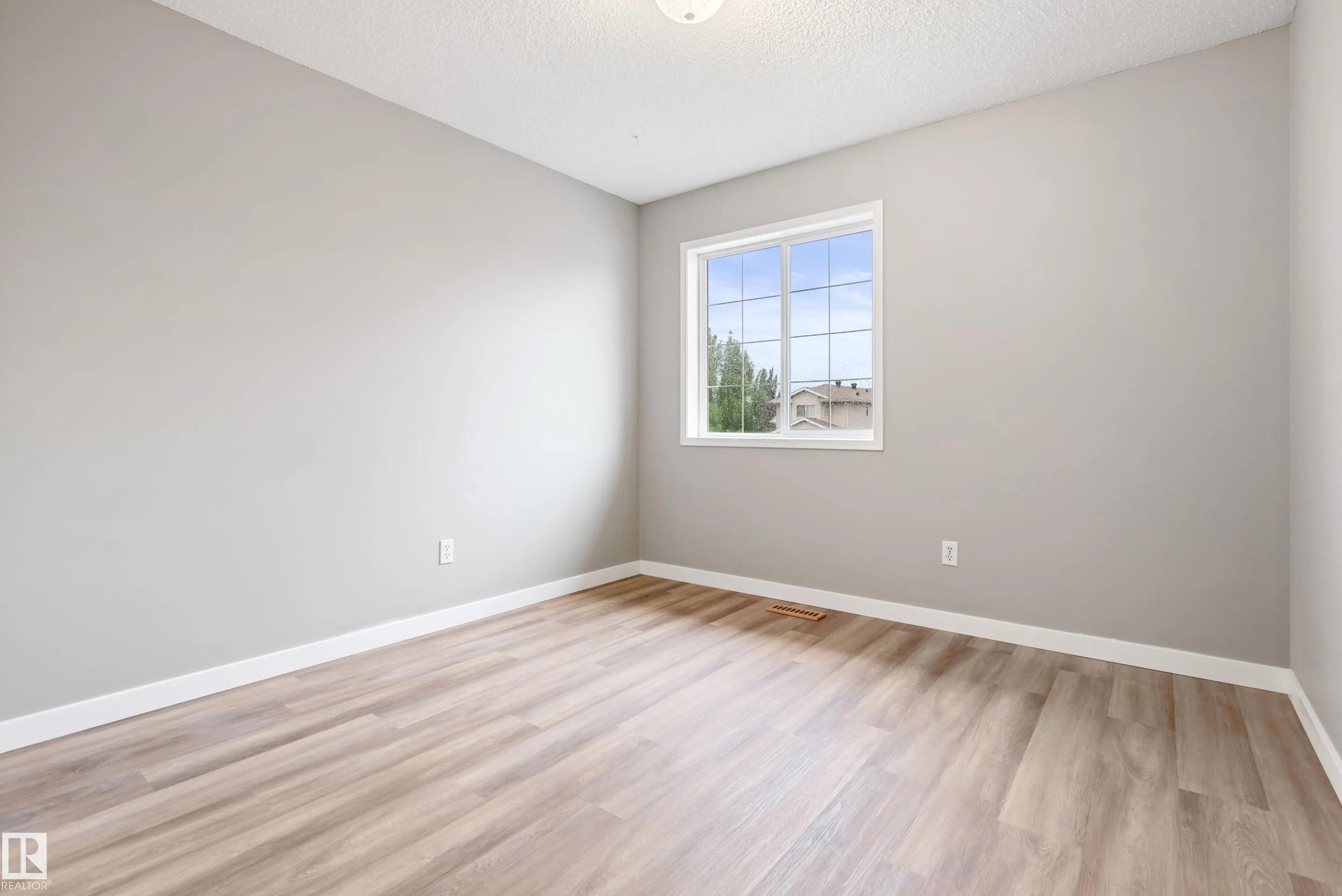 132 FOXBORO Terrace
