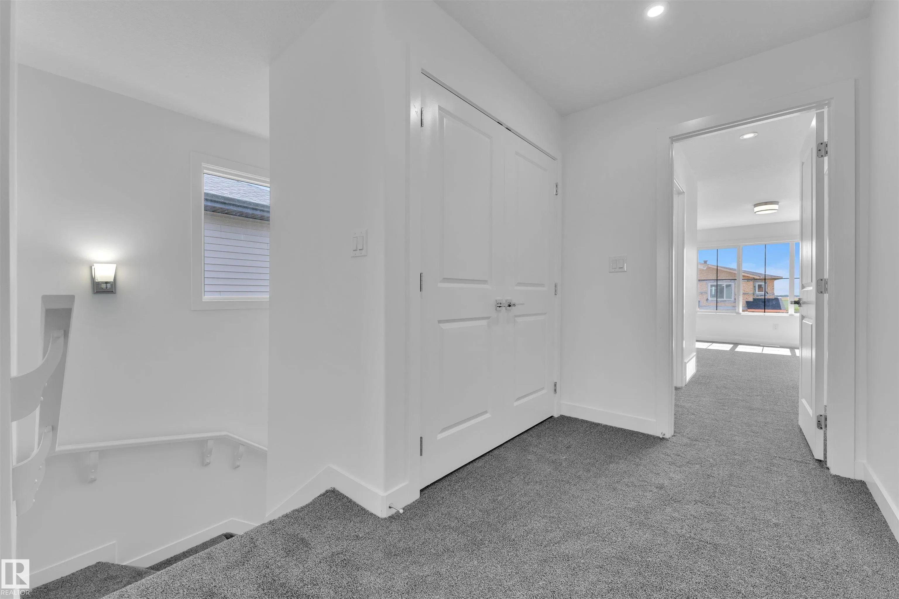 110 Mitchell BEND