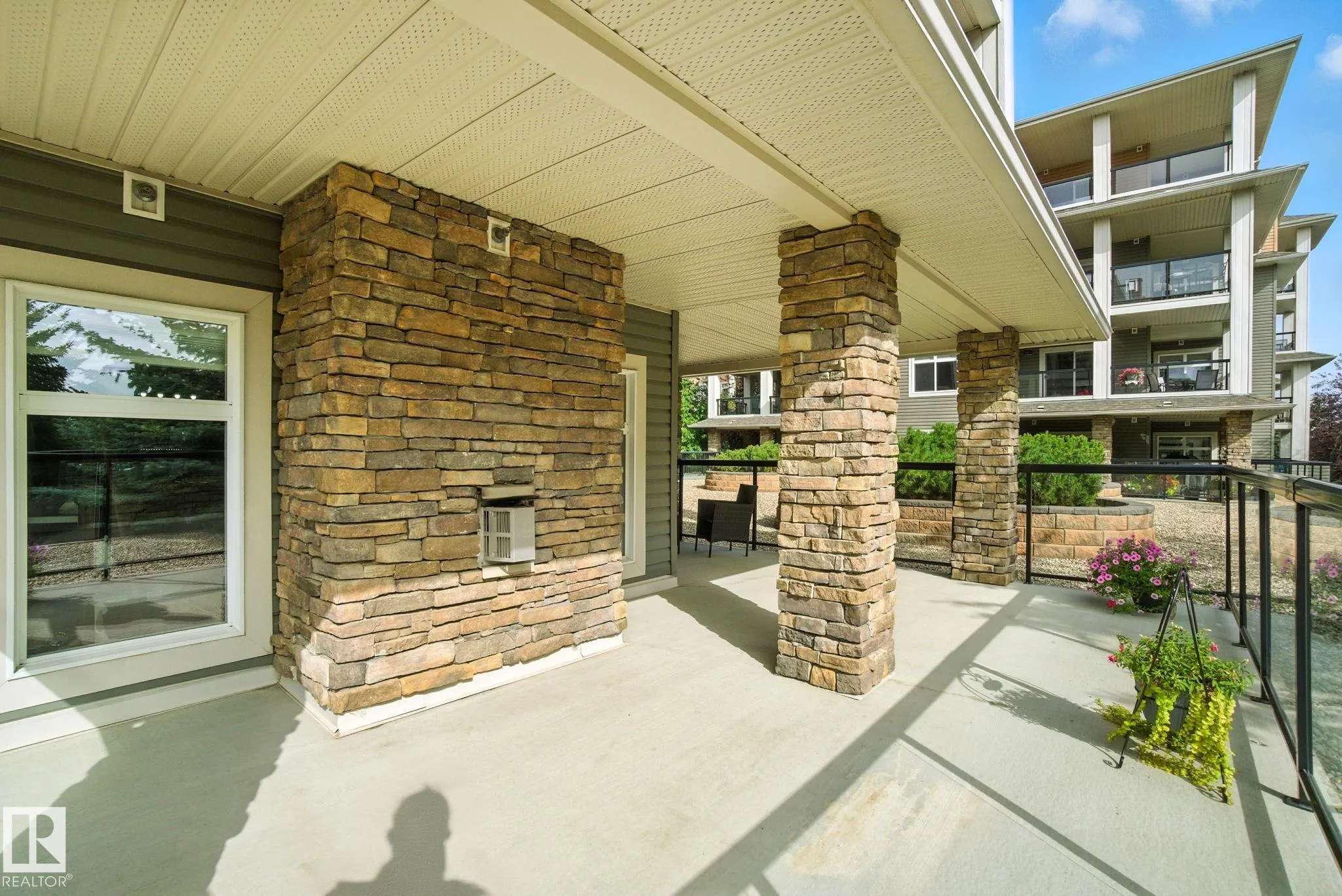 11505 ELLERSLIE Road