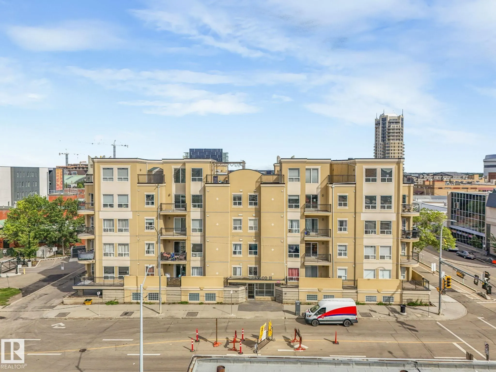 10606 102 Avenue
