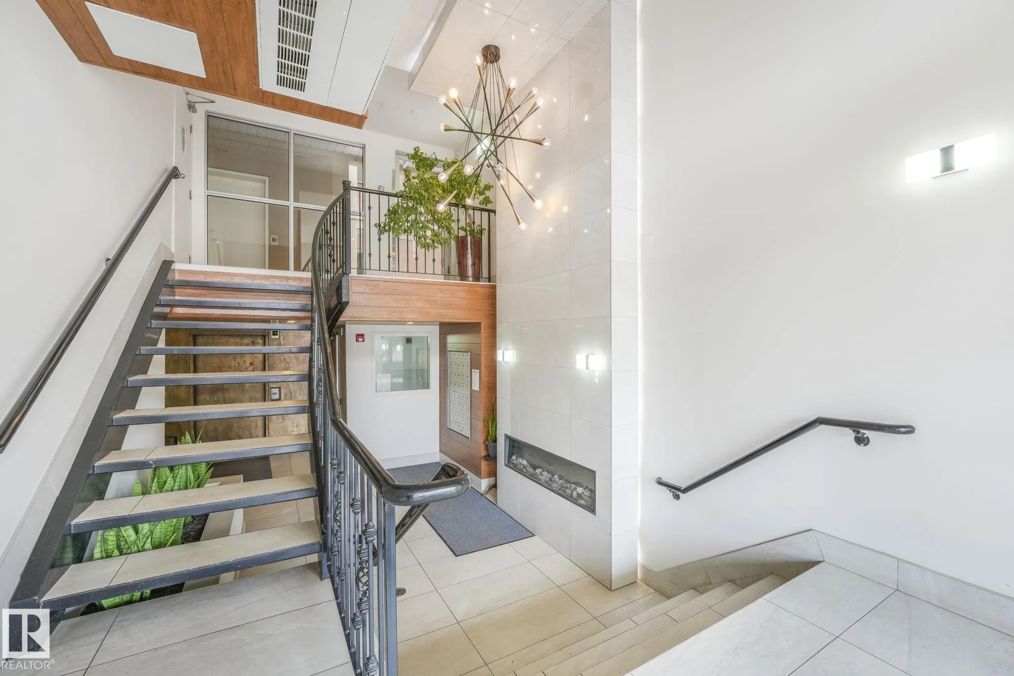10606 102 Avenue