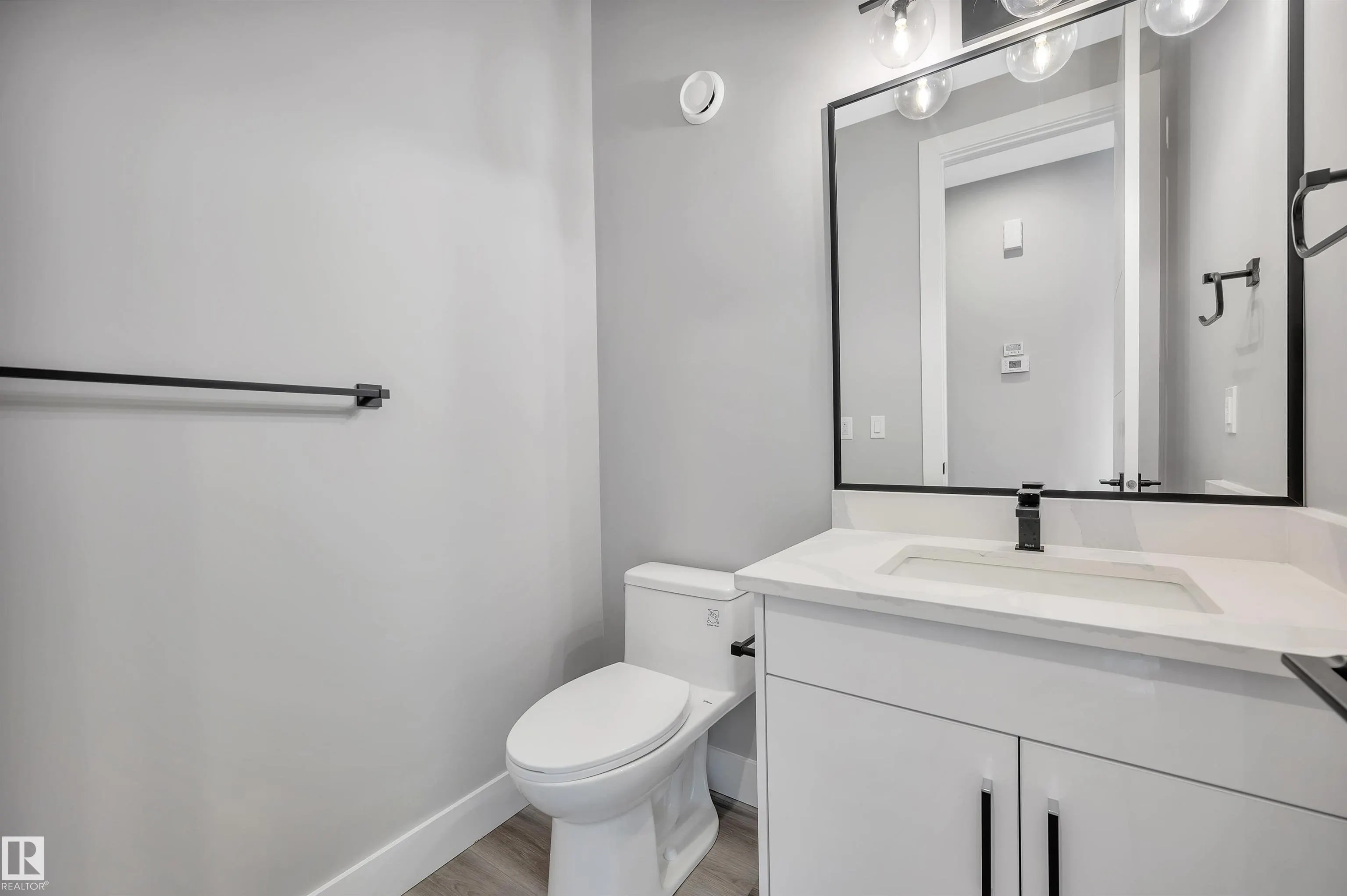 45 Blackbird Bend