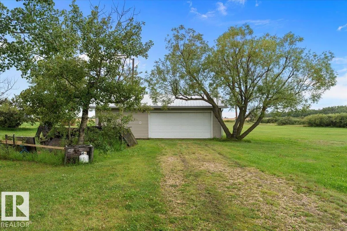 49032 Range Road 160