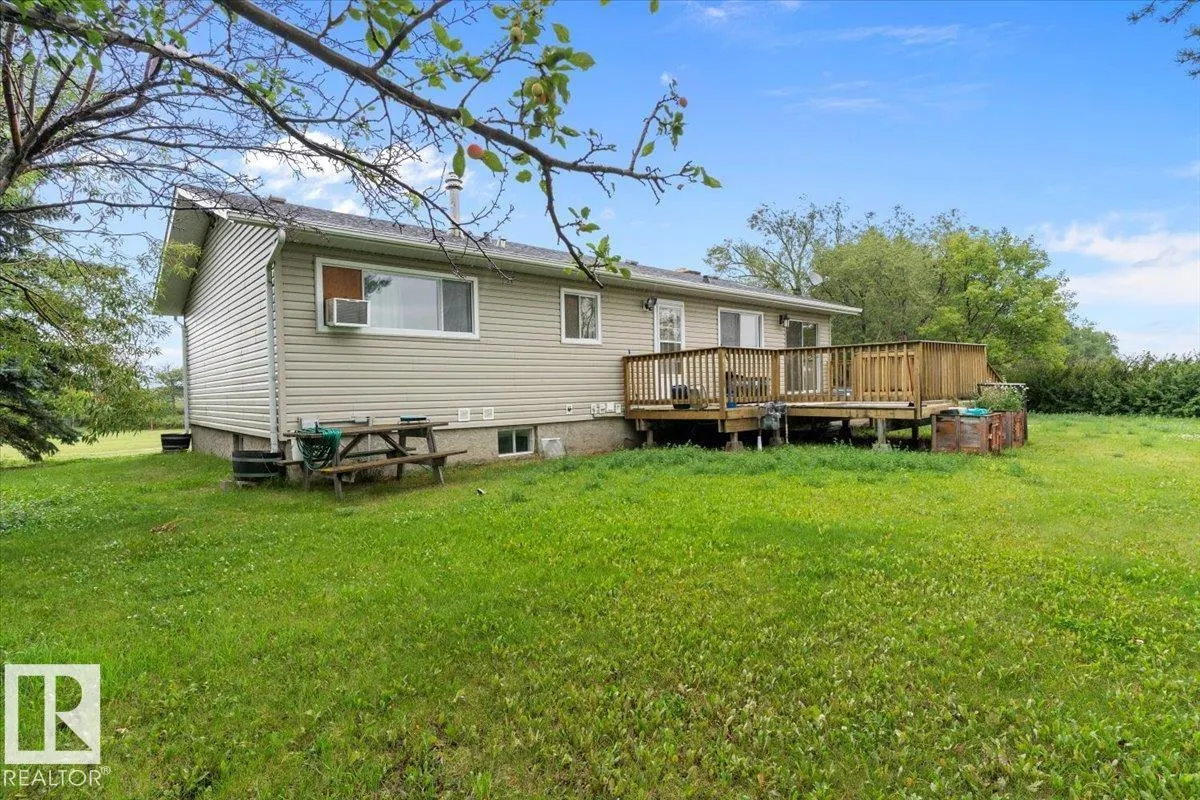 49032 Range Road 160
