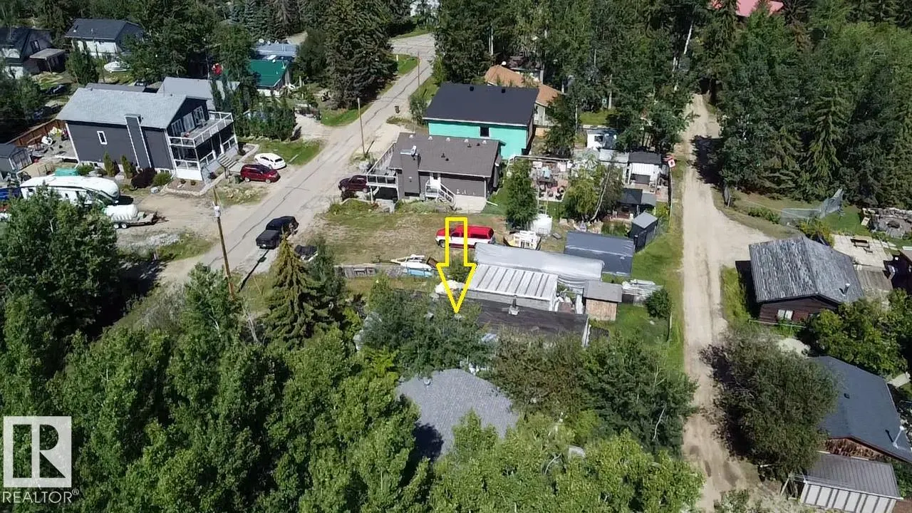 1806 Cove Crescent