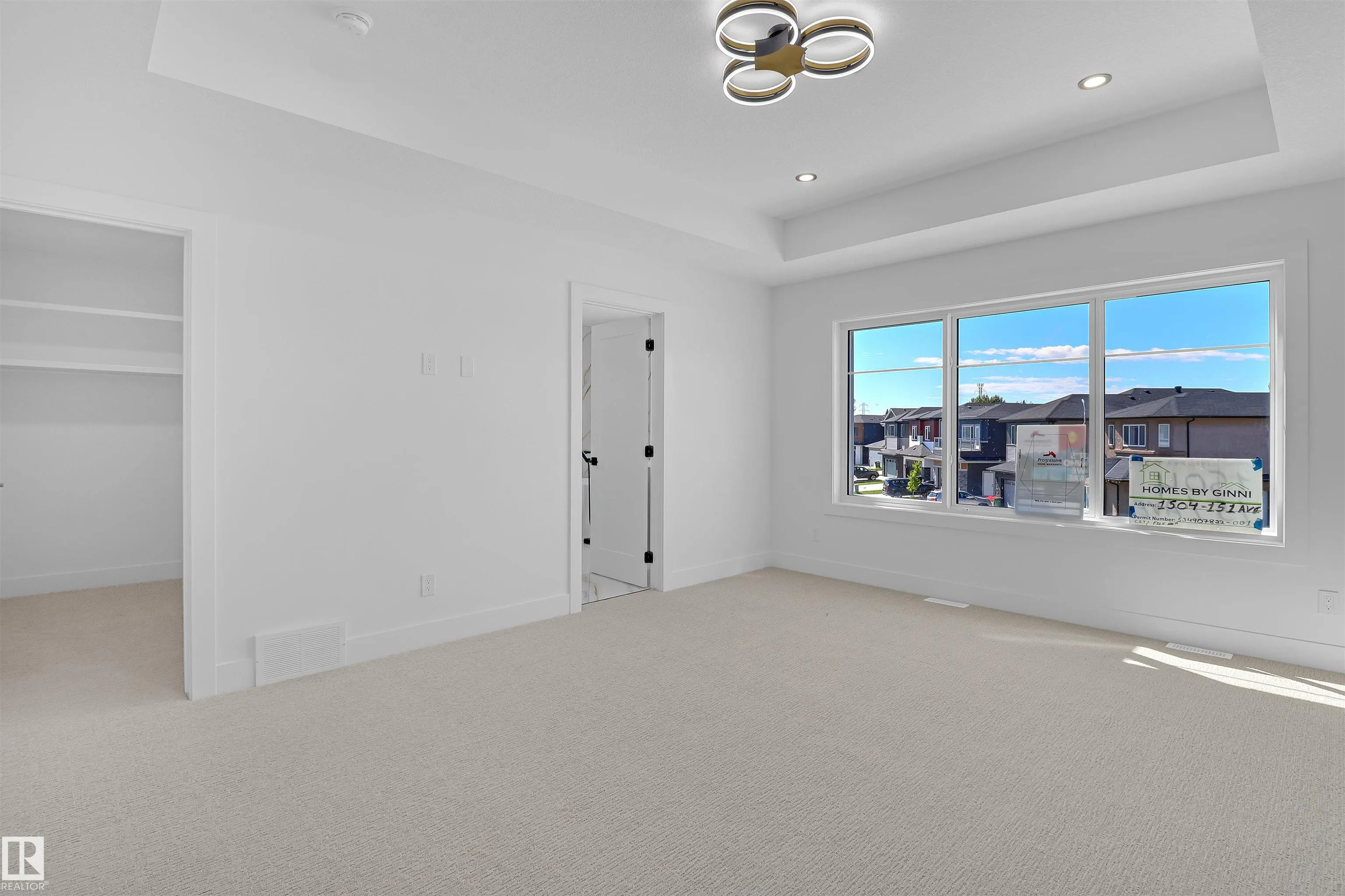 1504 151 Avenue