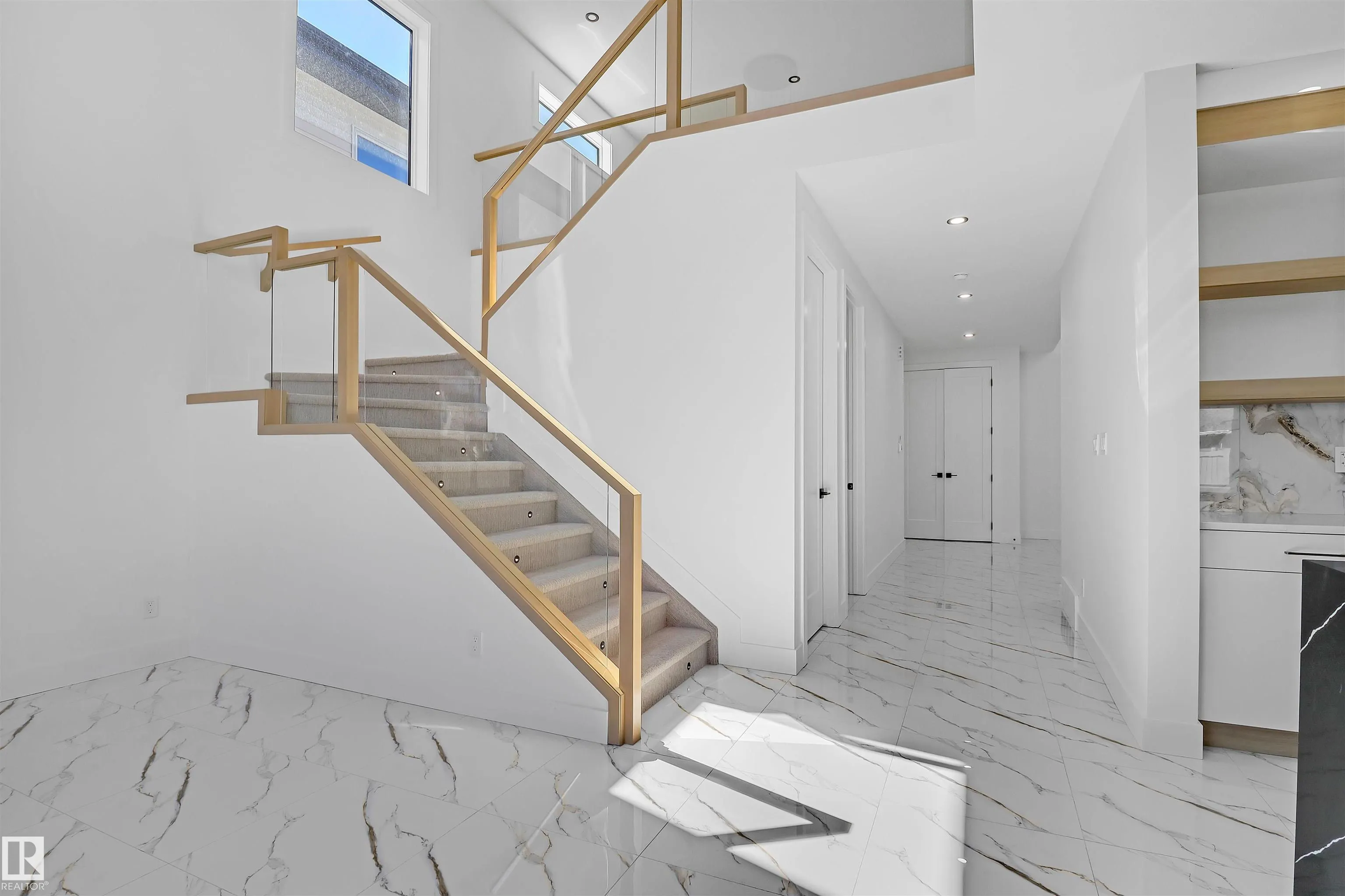 1504 151 Avenue