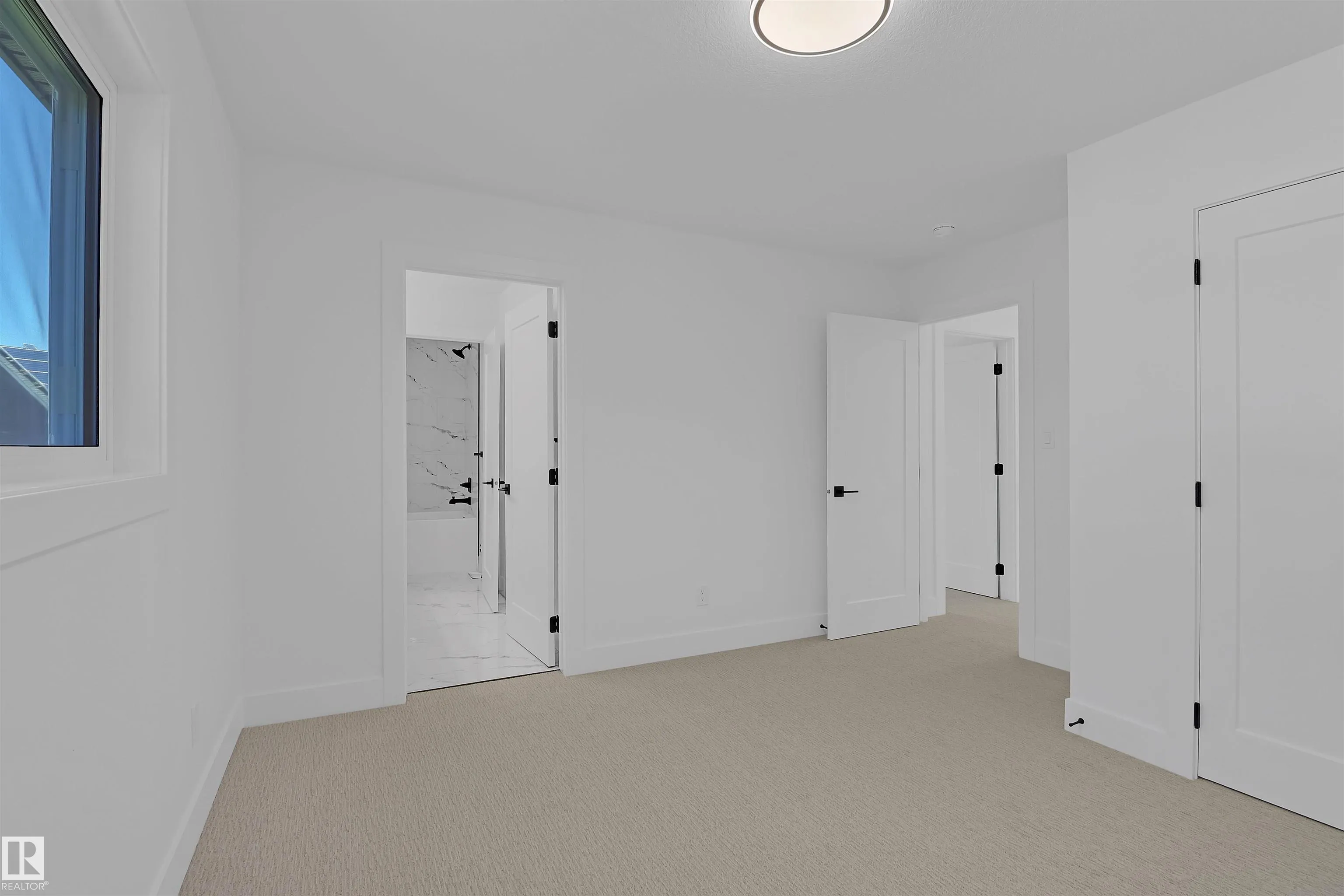 1504 151 Avenue