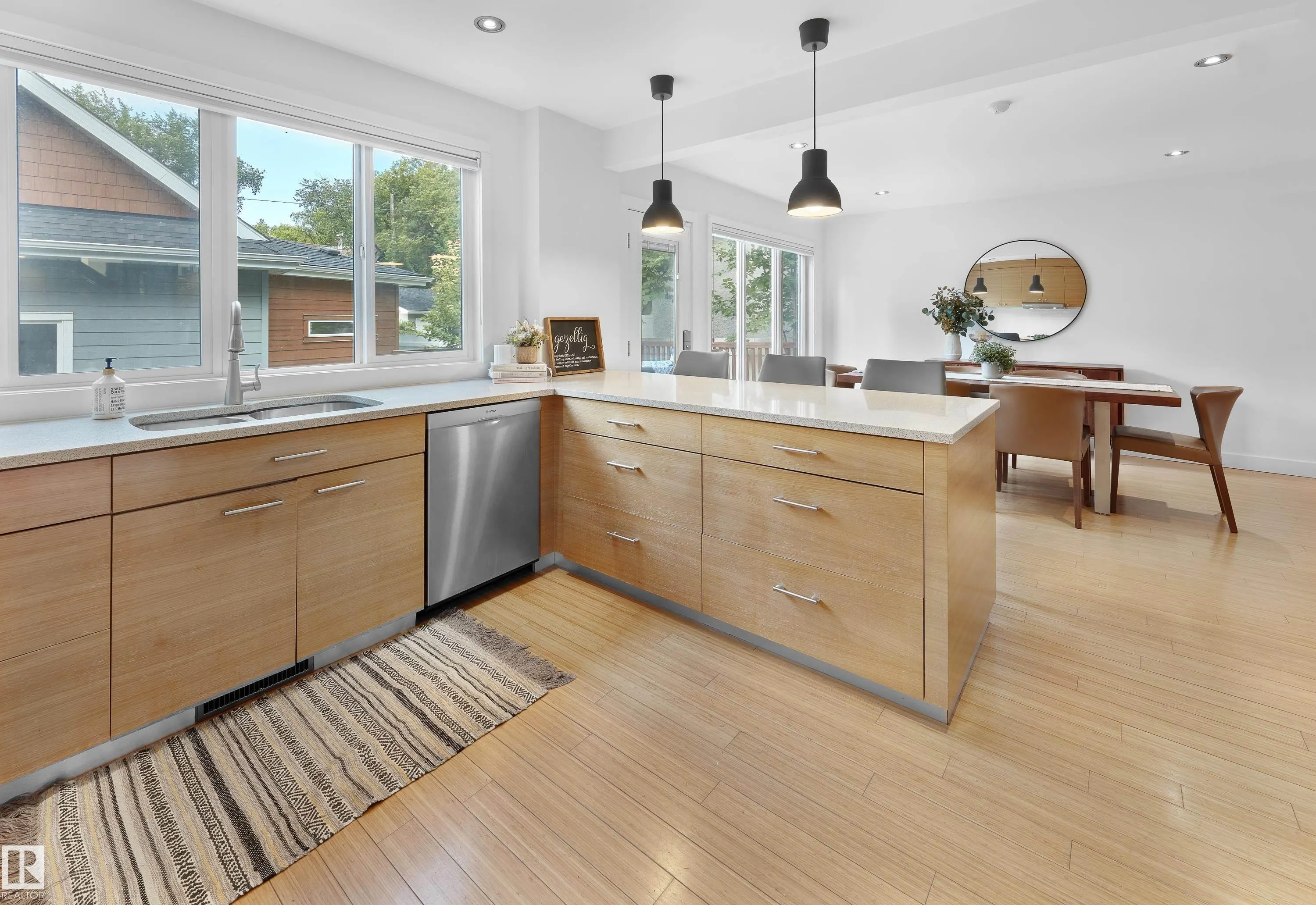 13107 CHURCHILL Crescent