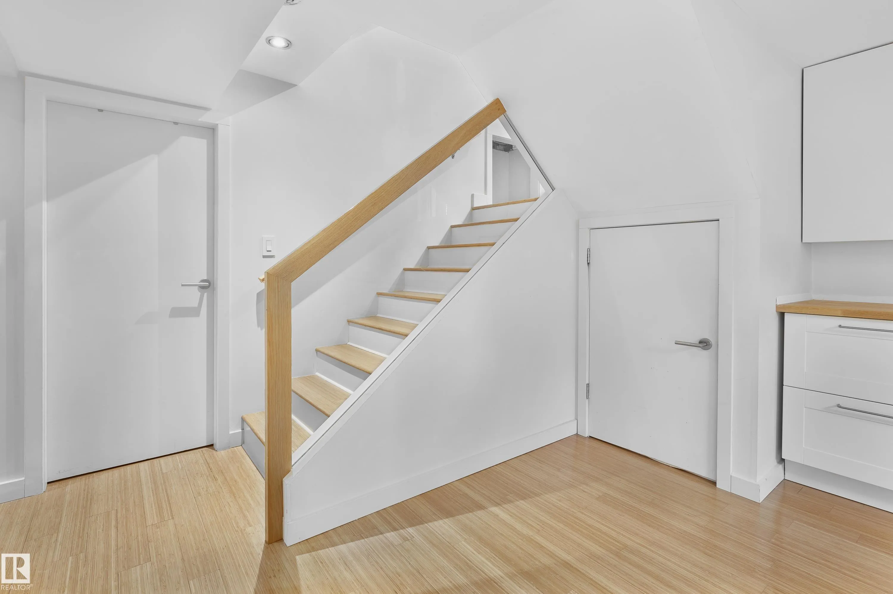 13107 CHURCHILL Crescent
