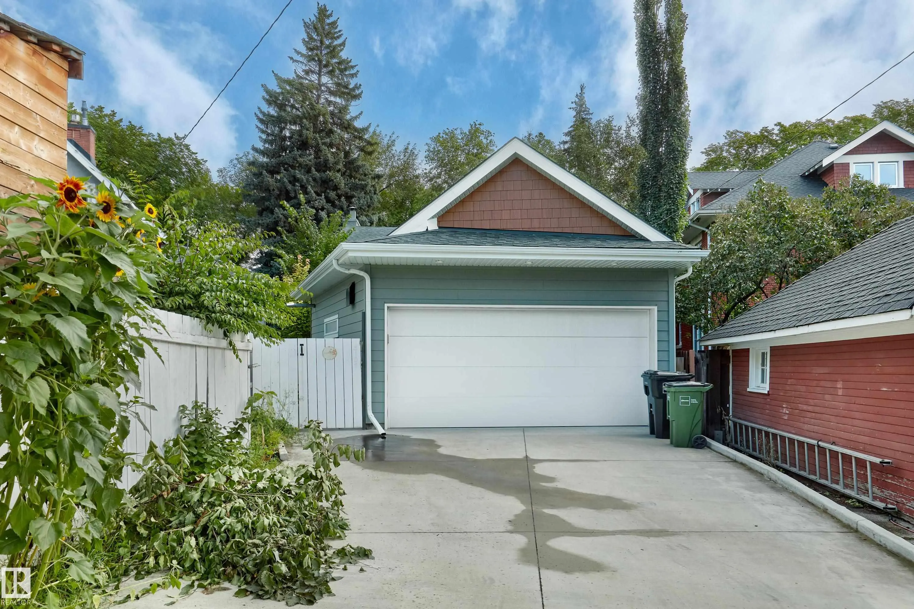 13107 CHURCHILL Crescent