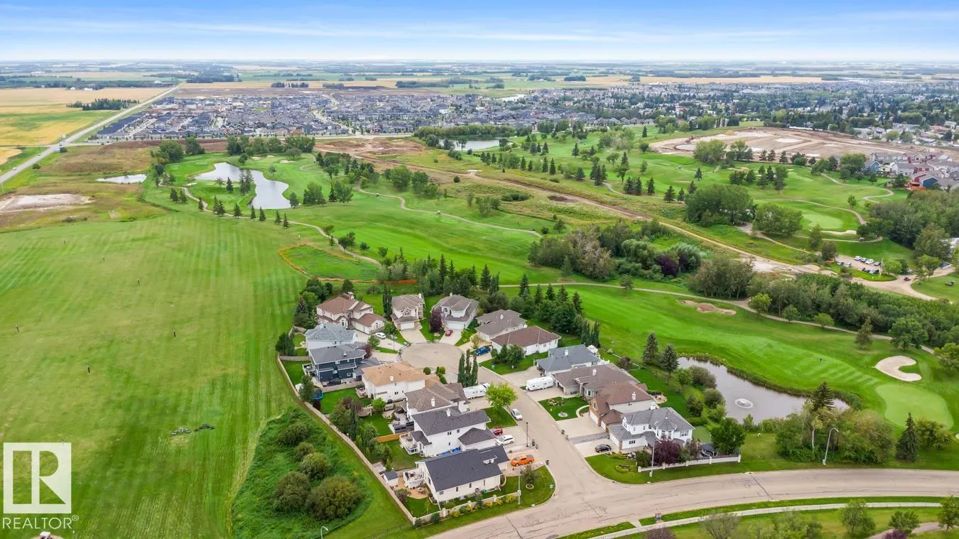 12 COUNTRY CLUB Place