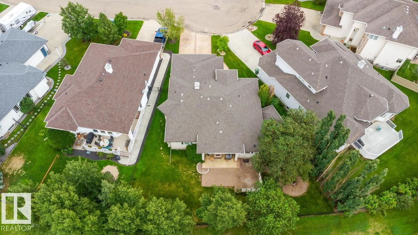 12 COUNTRY CLUB Place