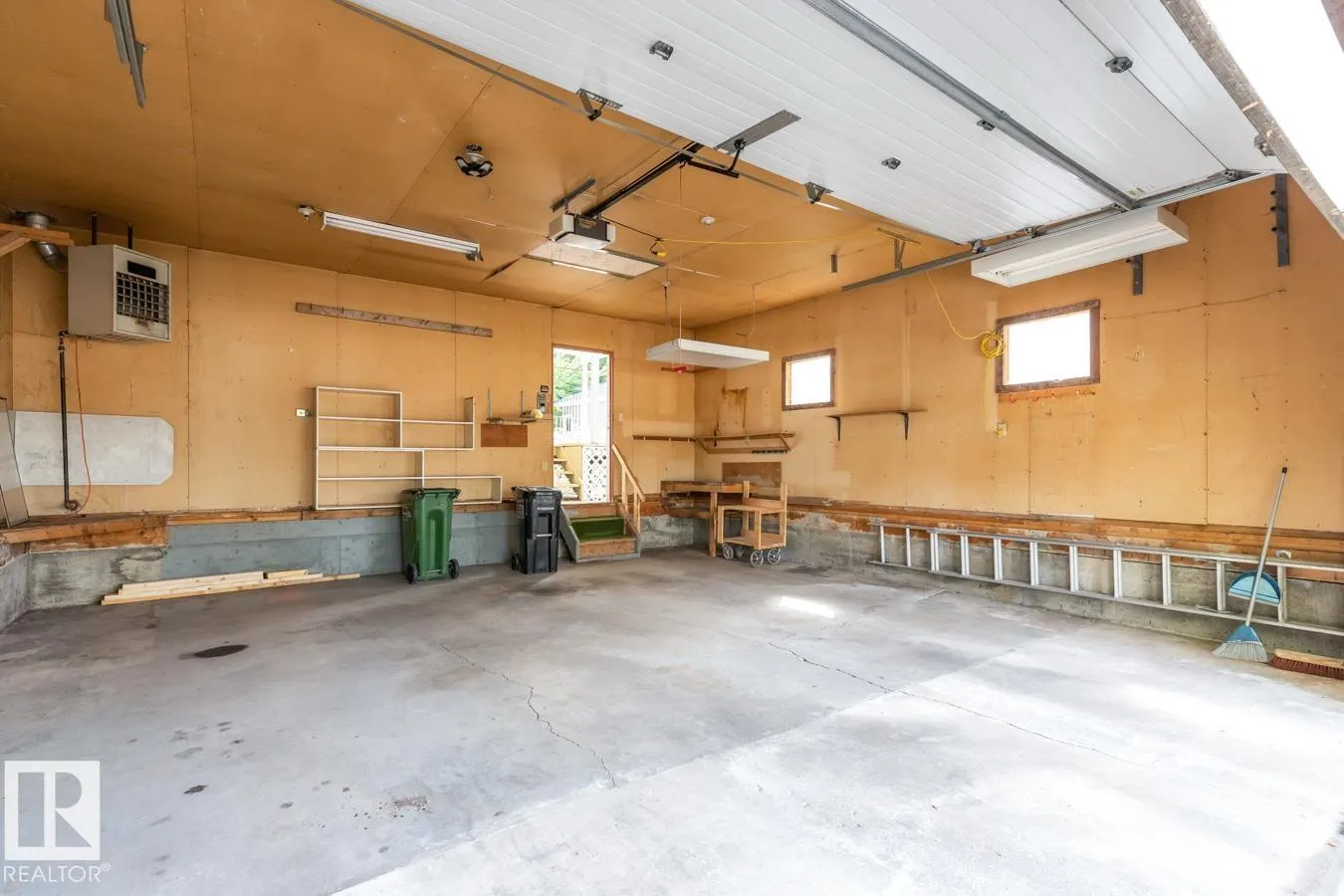 192 LEE RIDGE Road