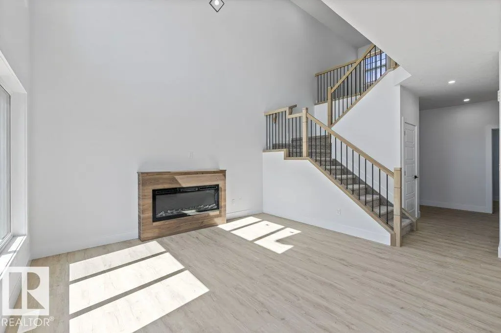 65 SILVERSTONE Drive