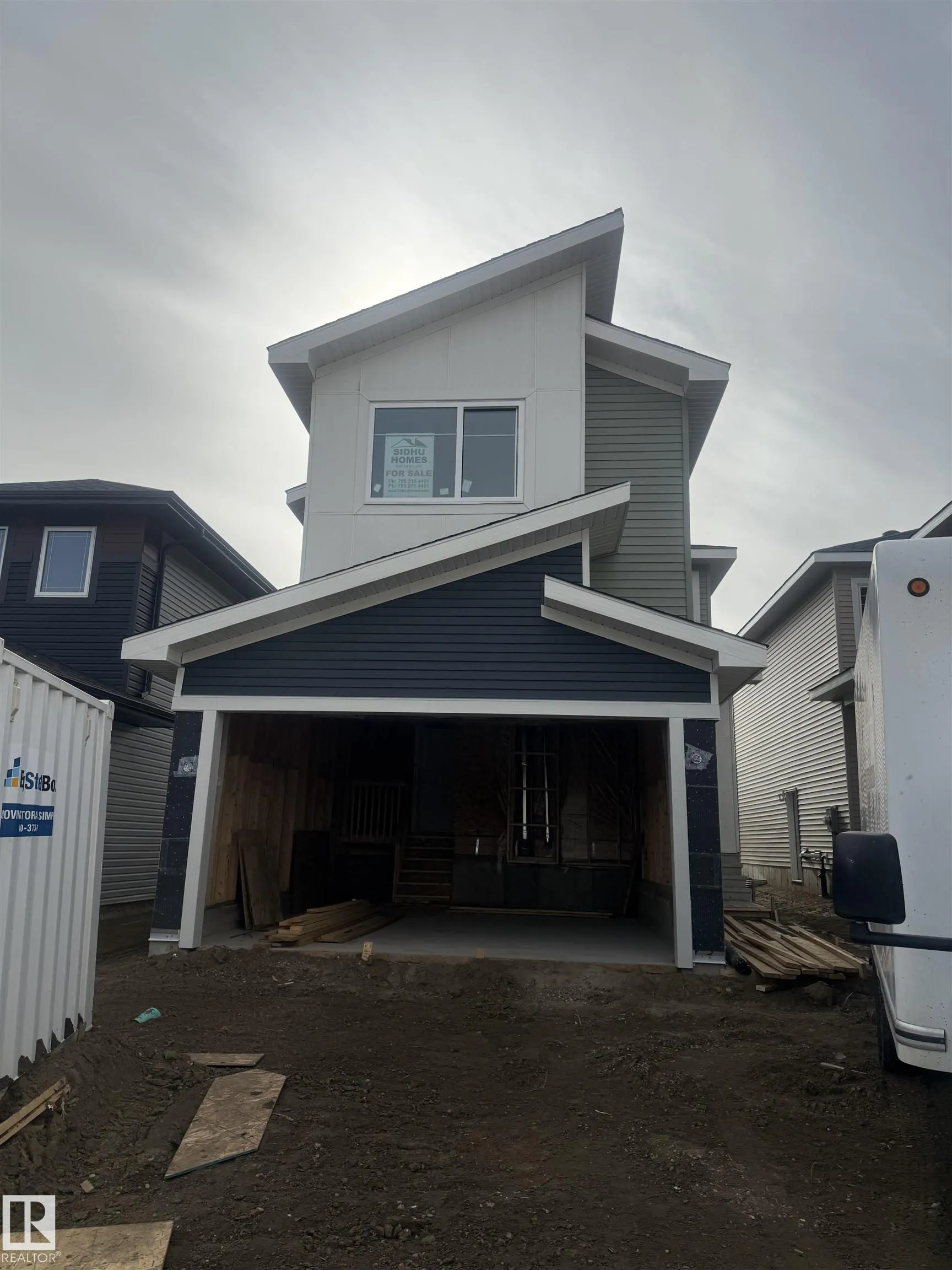 63 SILVERSTONE Drive