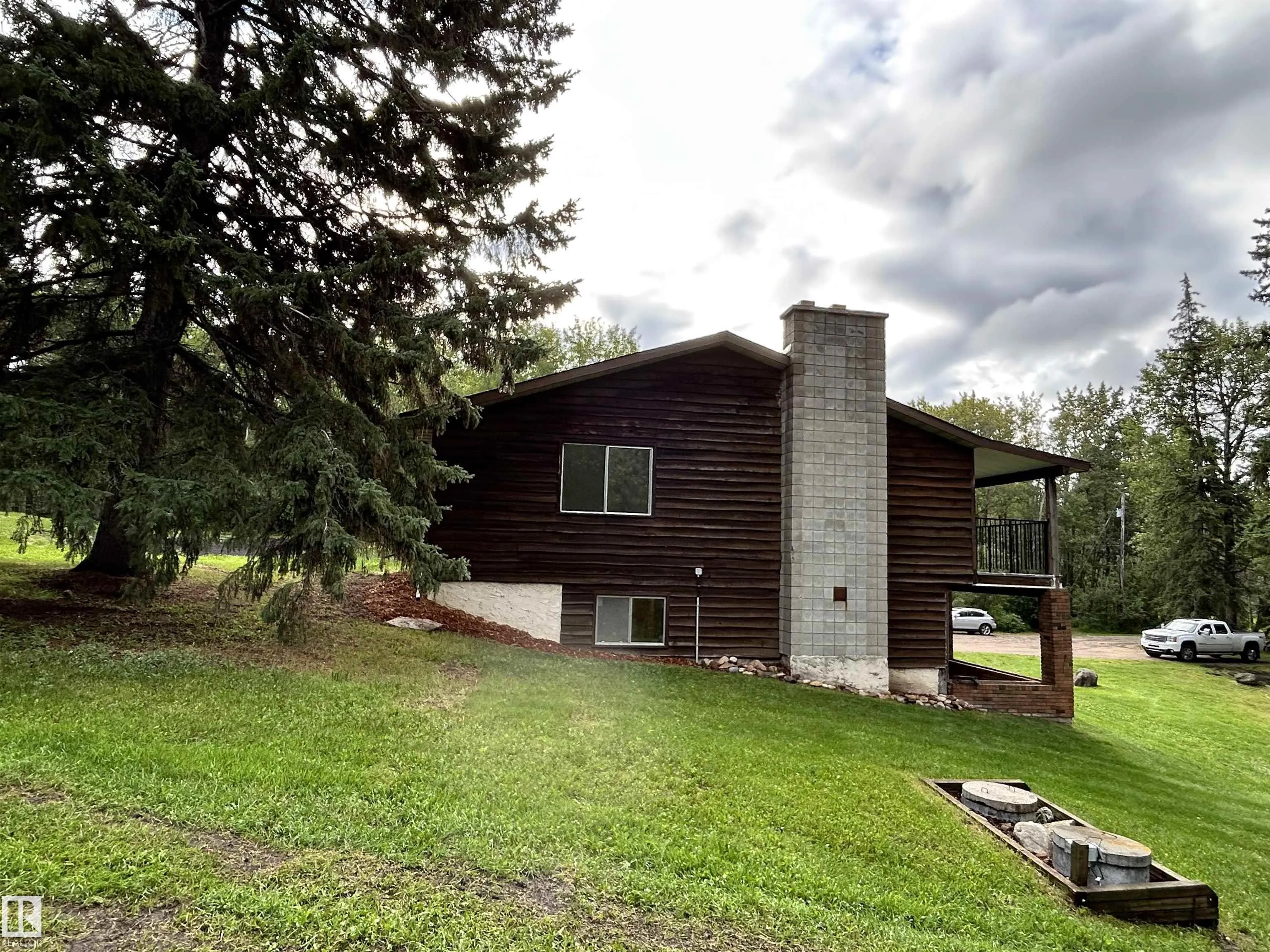 22430 TWP ROAD 520