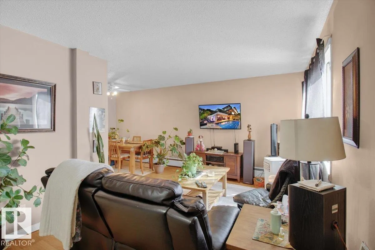 2908 116A Avenue