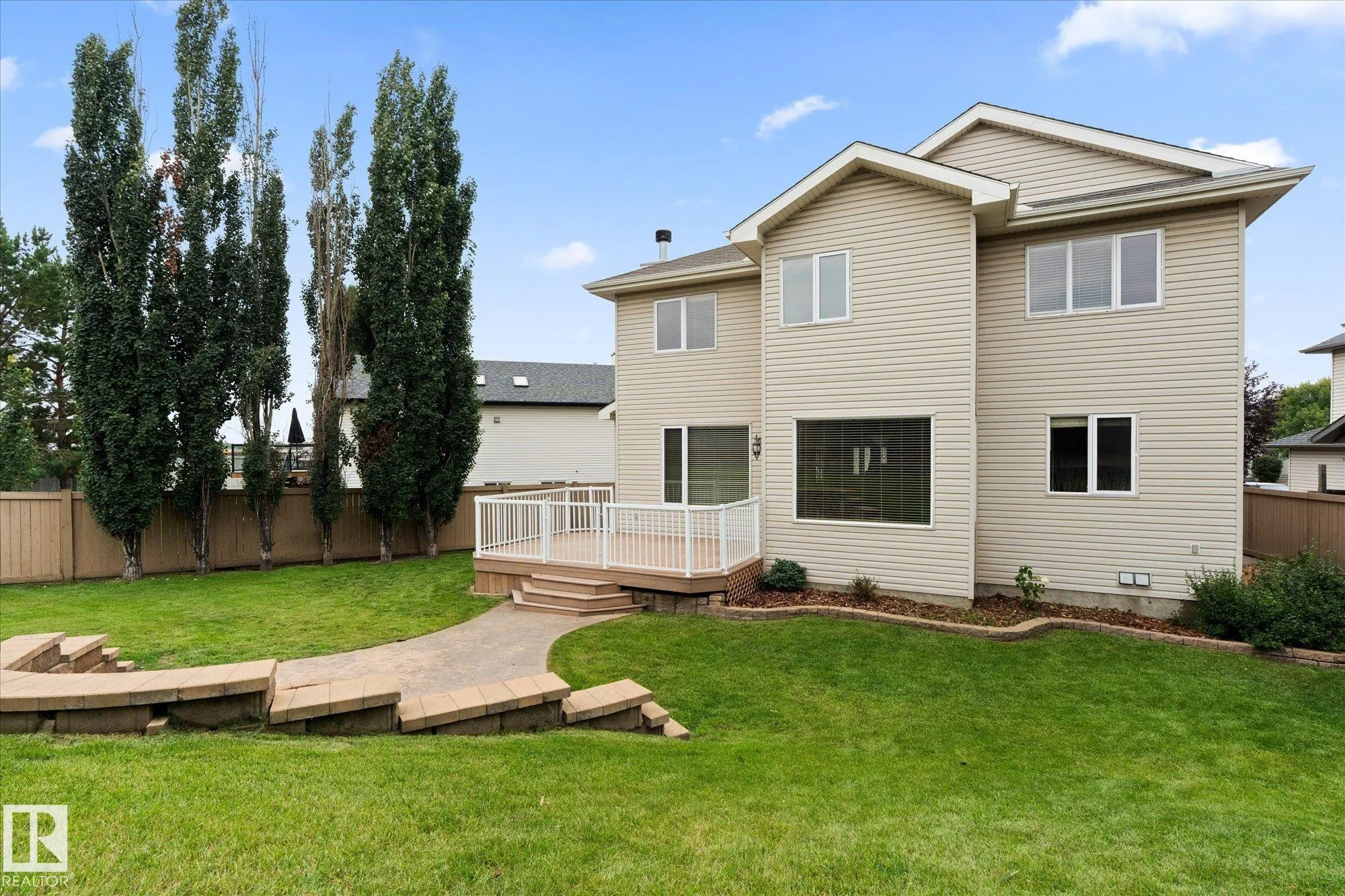 23 LAMPLIGHT Cove