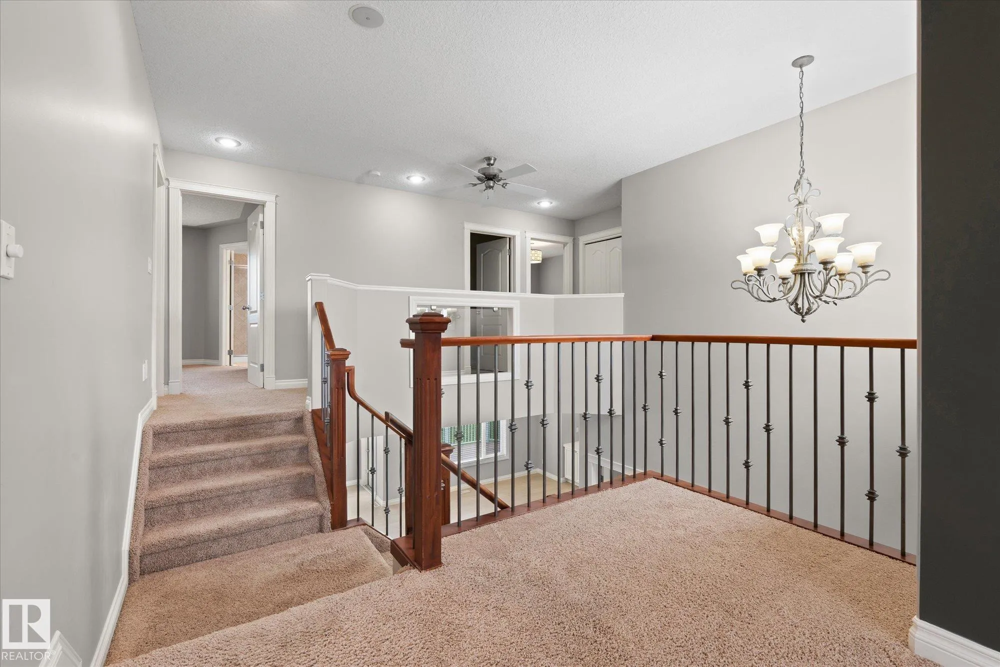 23 LAMPLIGHT Cove
